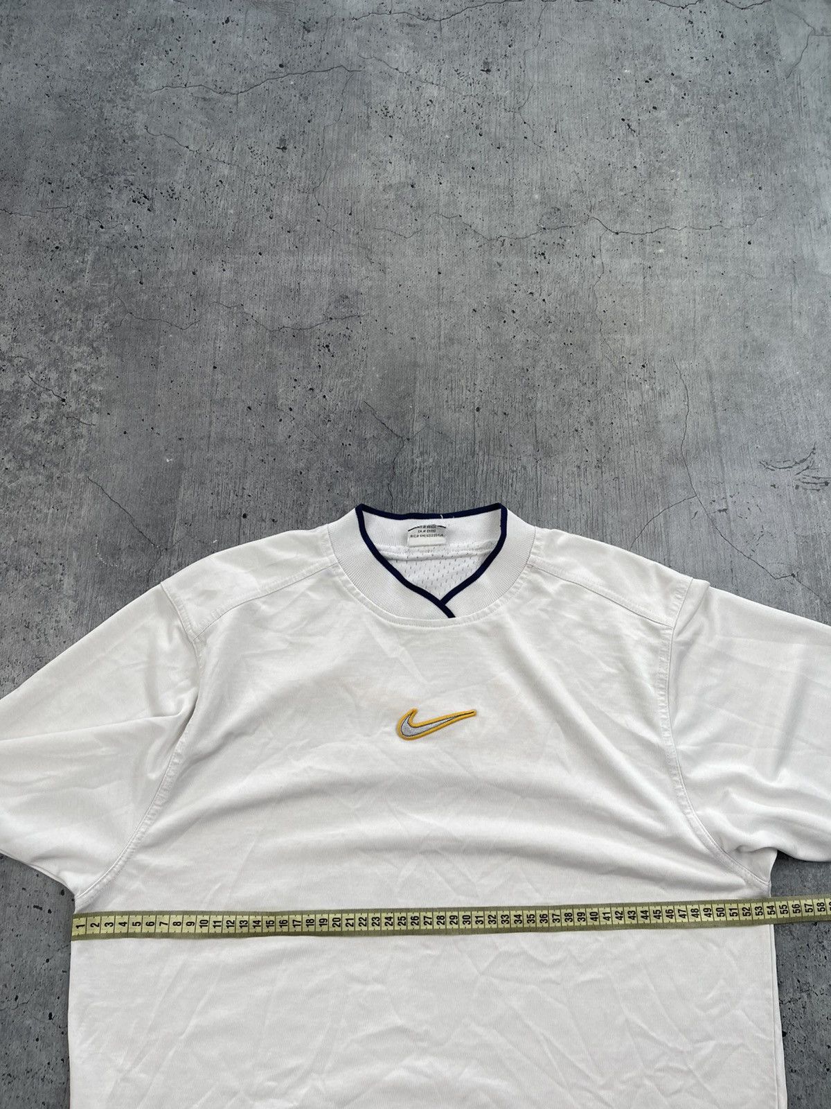 Nike Nike Vintage Sweatshirt Big Central Logo Japanese Y2K Size US M / EU 48-50 / 2 - 6 Thumbnail