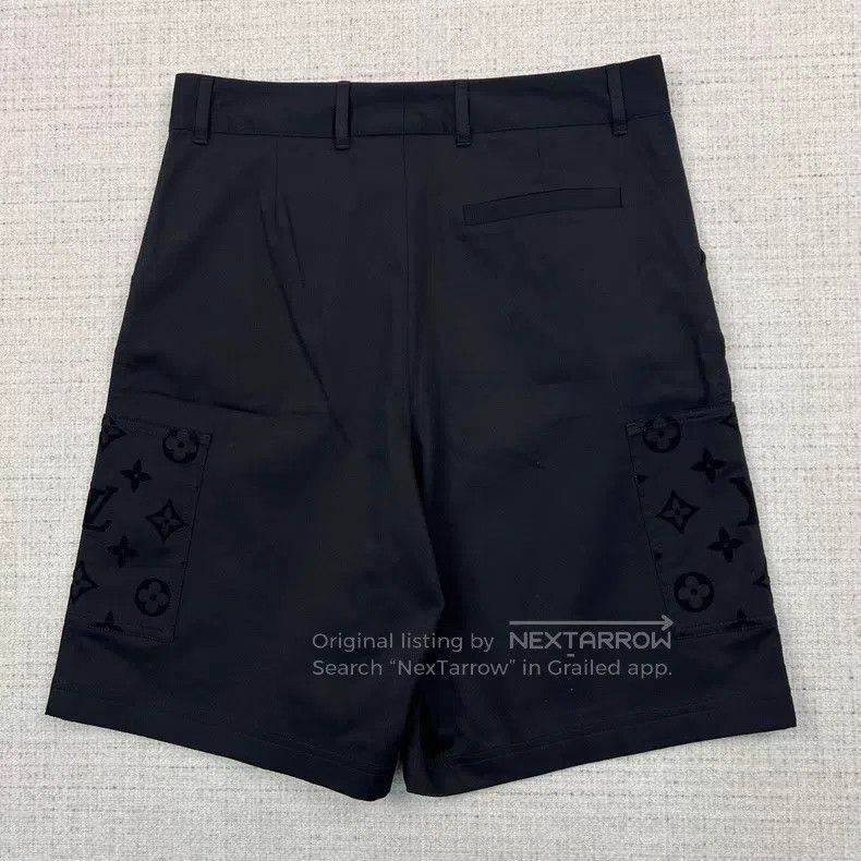 Louis Vuitton Louis Vuitton size US 46 Solid Flocked Reading Pocket Cargo Size US 30 / EU 46 - 2 Thumbnail