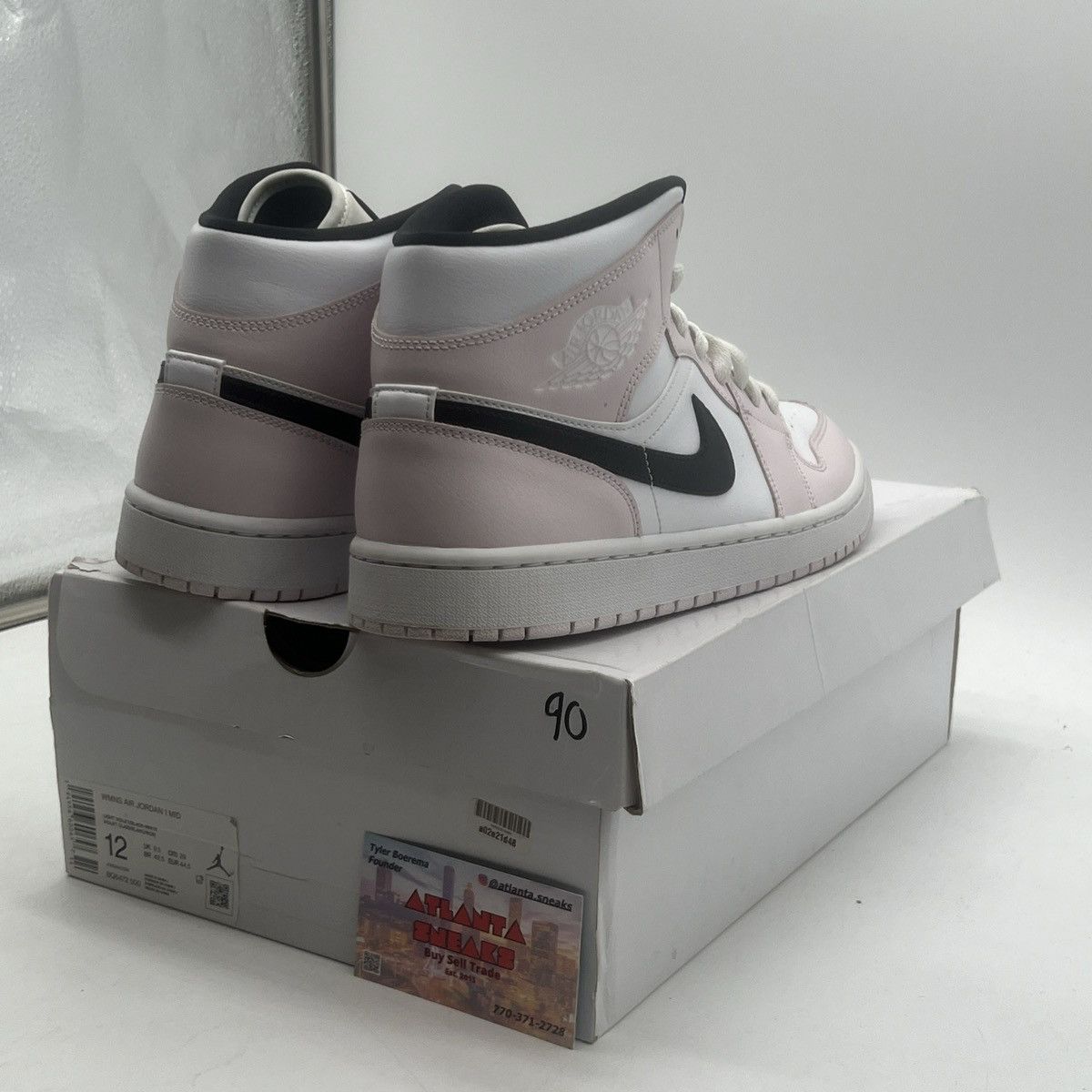Jordan Brand Wmns air Jordan 1 mid barely rose Size US 12 / IT 42 - 5 Thumbnail