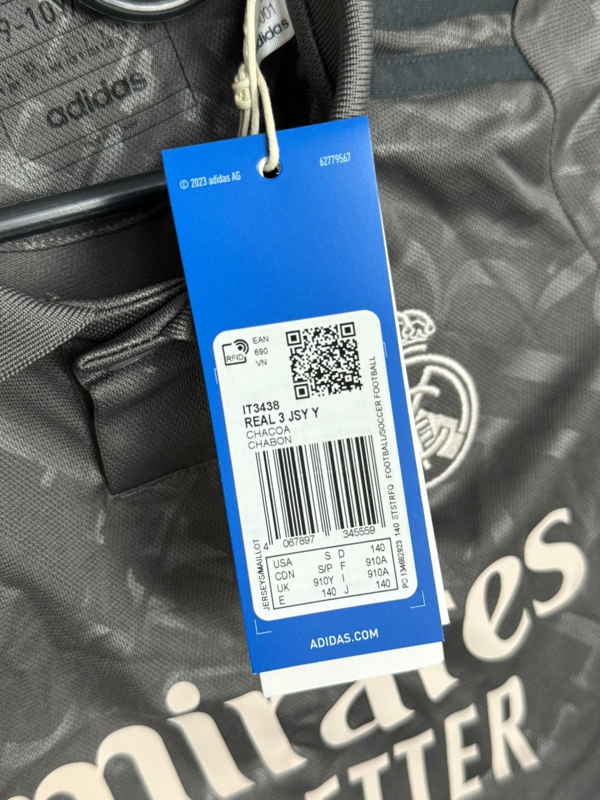 Adidas KIDS New Real Madrid 24/25 Third Vinicius Jr Football Jersey Size US XS / EU 42 / 0 - 10 Thumbnail