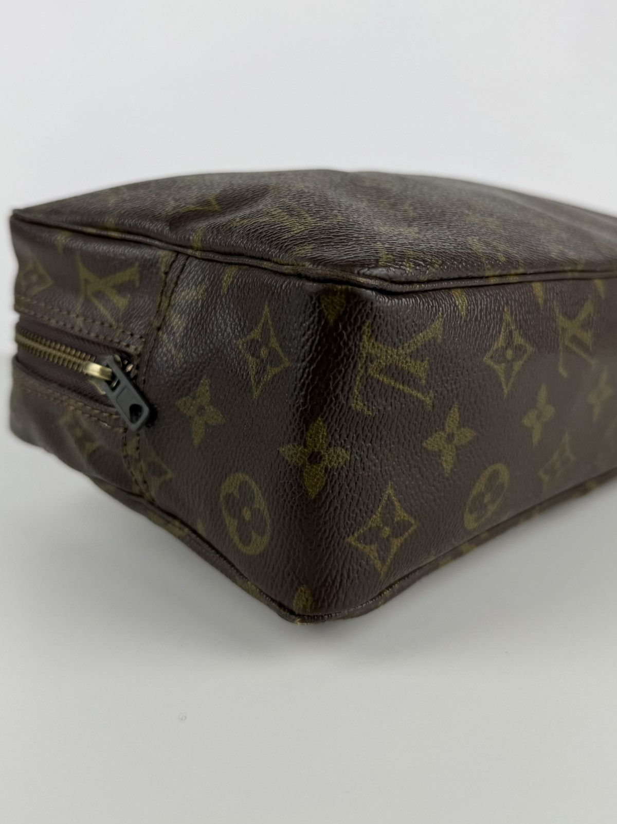 Louis Vuitton Vintage 80s Louis Vuitton monogram trousse 28 toiletry bag Size ONE SIZE - 13 Thumbnail