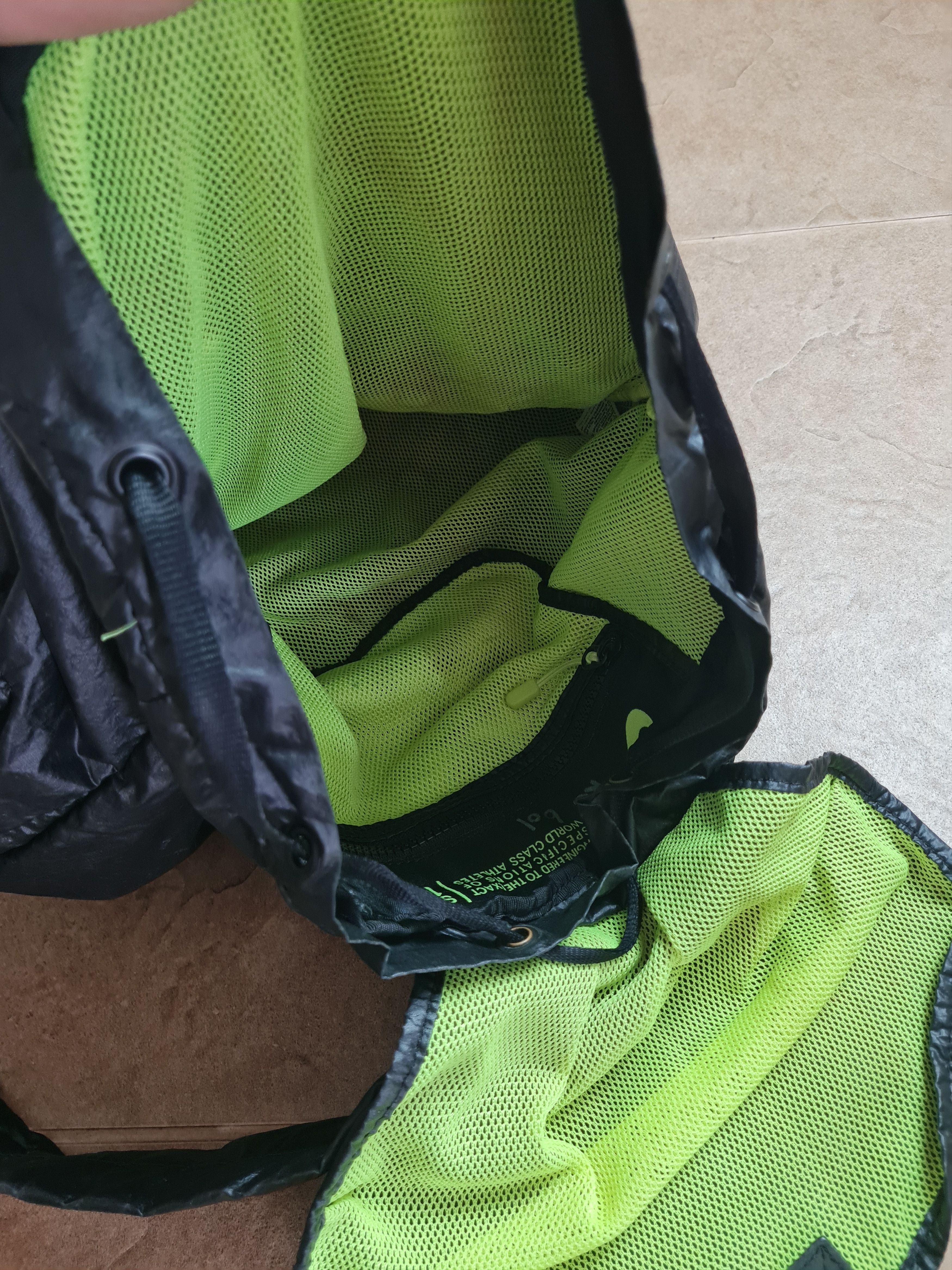 adjustable kids backpacks BinkyBro Backpack (Checks)