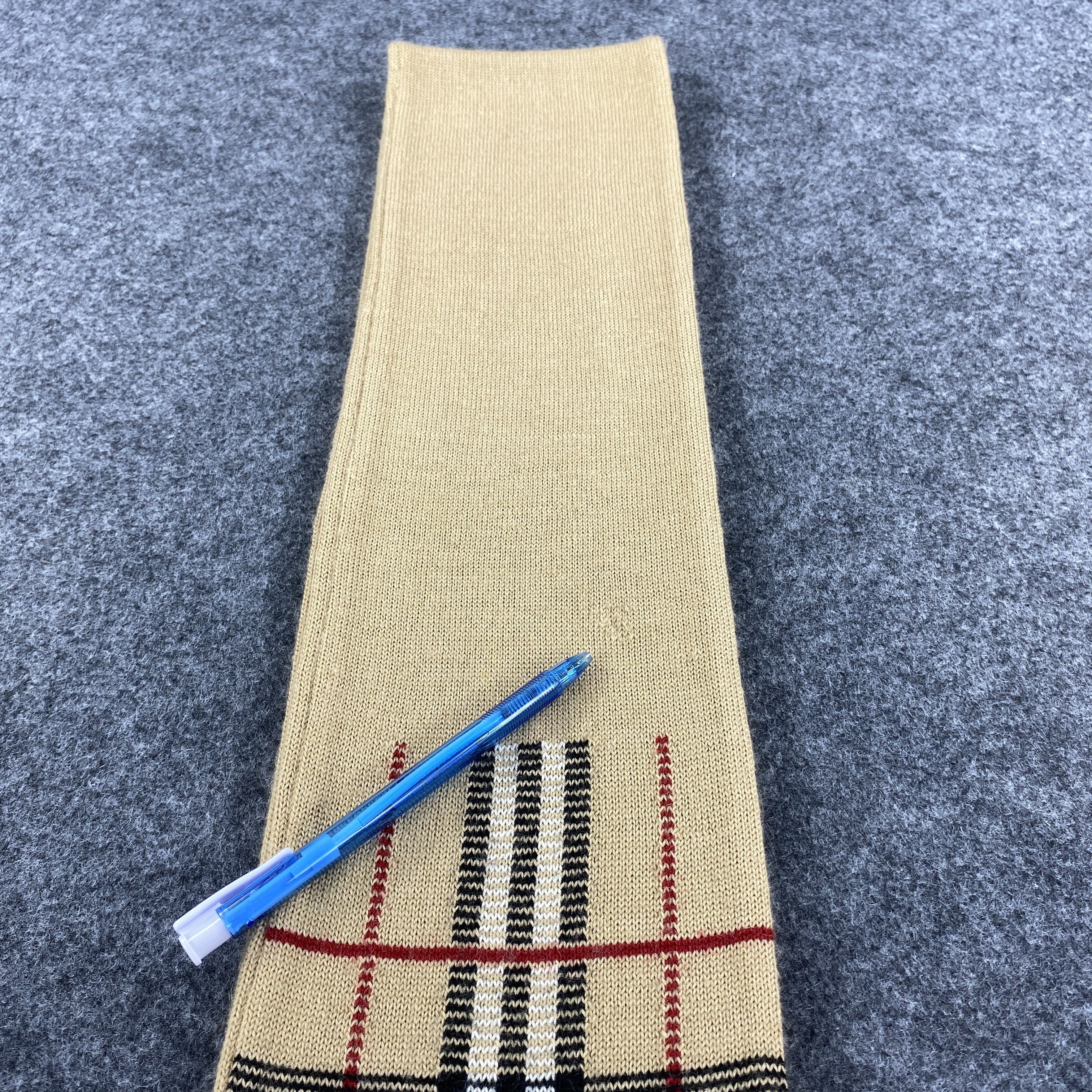Burberry × Vintage Burberry Scarf # Muffler # Neckwear # D549 Size ONE SIZE - 6 Thumbnail