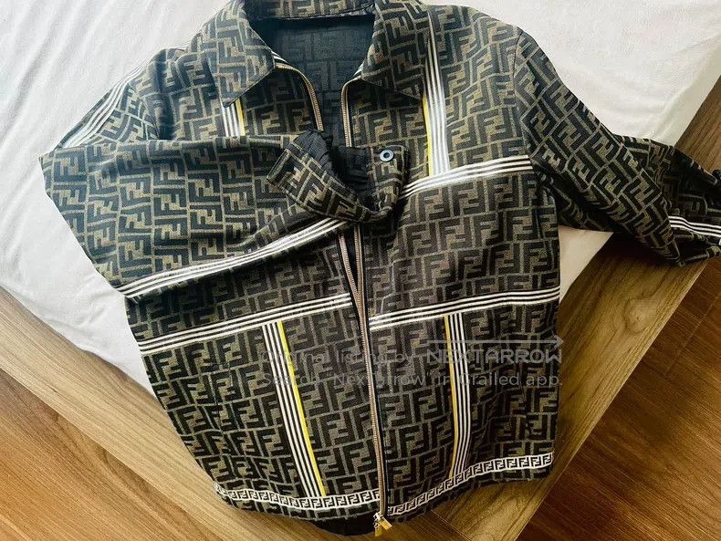 Fendi Fendi Short-sleeve monogrammed knit Size US S / EU 44-46 / 1 - 1 Thumbnail