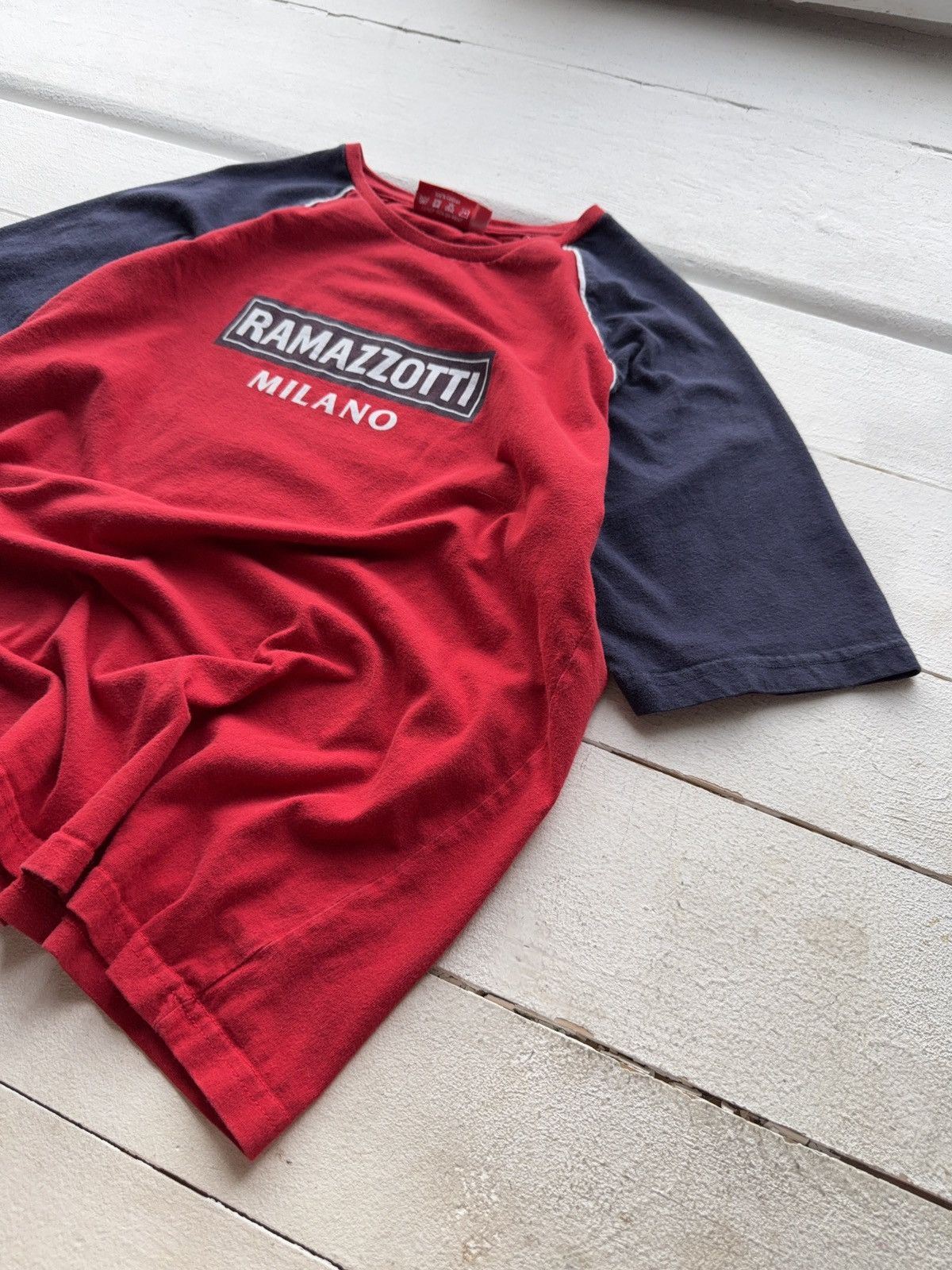 Vintage Vintage Ramazzotti Milano Aperitivo Promo Tee Italy Barwear Size US M / EU 48-50 / 2 - 3 Thumbnail