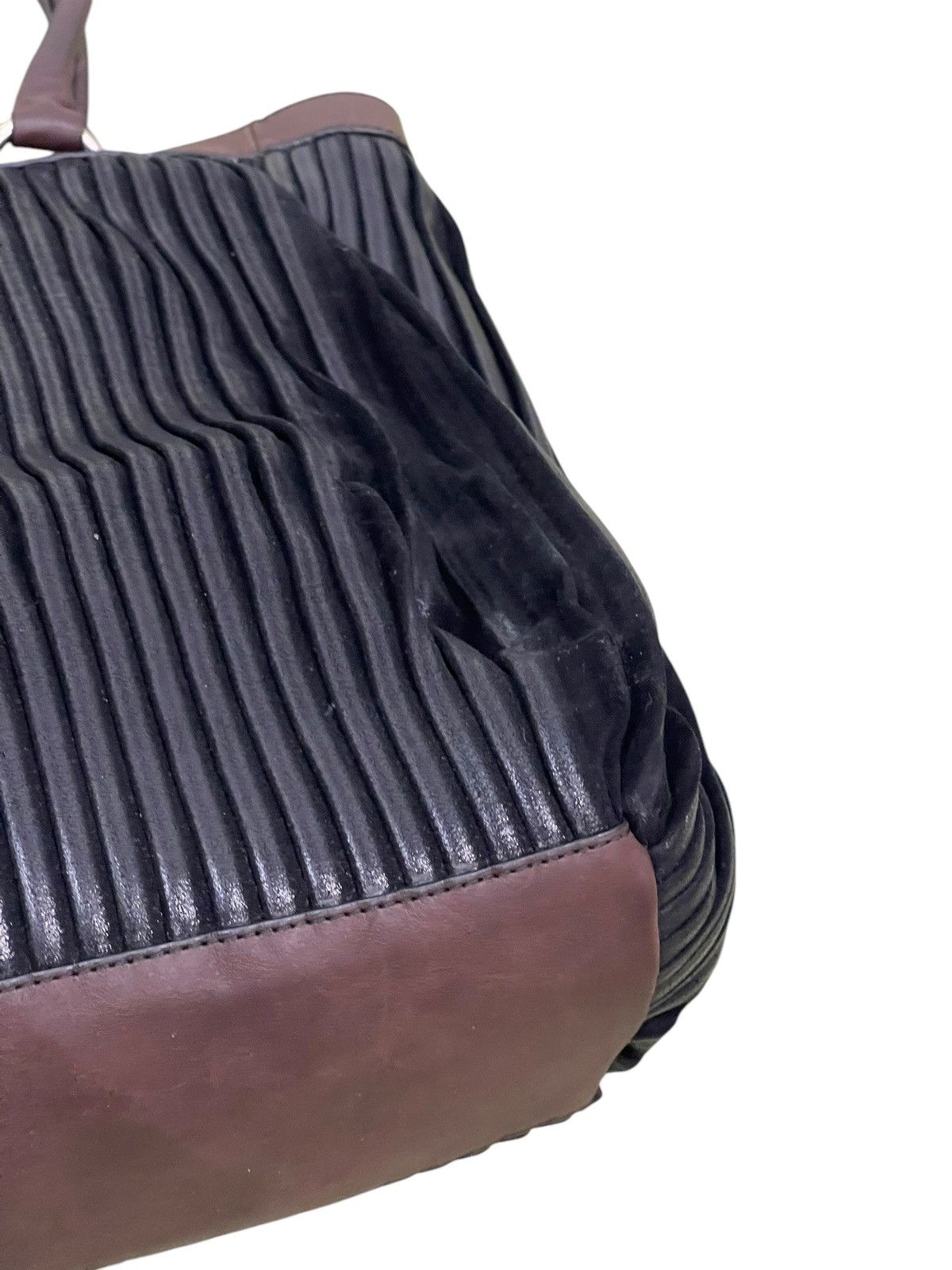 Genuine Leather Full Leather Gambini Italy Pleated Tote Shoulder Bag 1🟩5 Size ONE SIZE - 17 Thumbnail