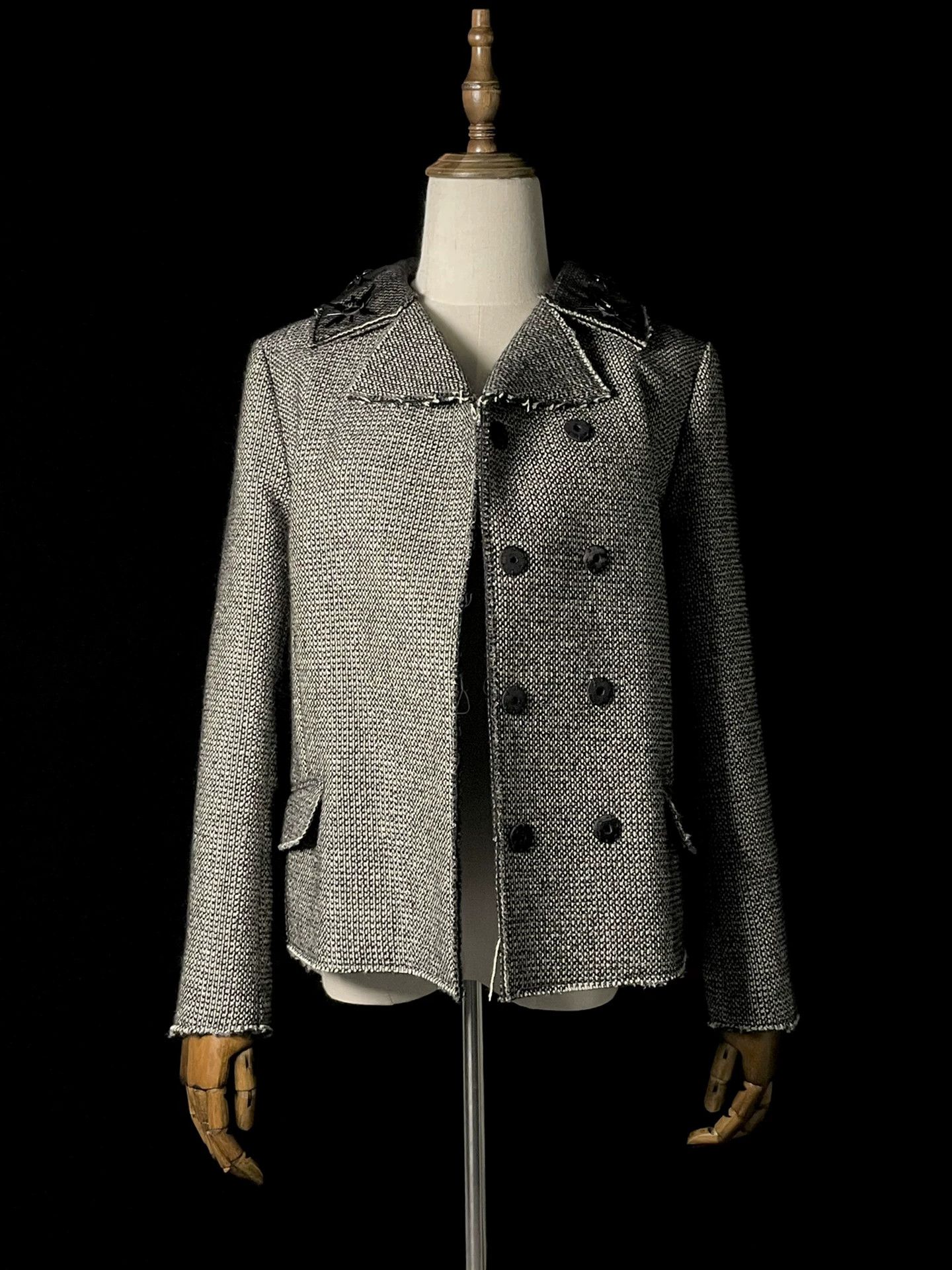 Maison Margiela Maison Margiela 16FW Silver Thread Chanel-Inspired Jacket 40 Size S / US 4 / IT 40 - 3 Thumbnail