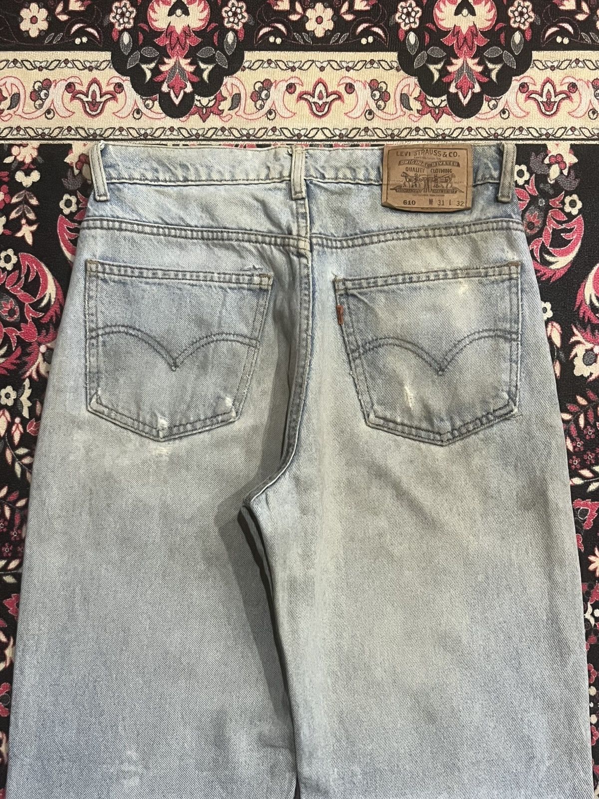 Levi's Vintage Levi’s 610 Orange Tab Light Washed Frayed Leg Jeans Size US 31 - 8 Thumbnail