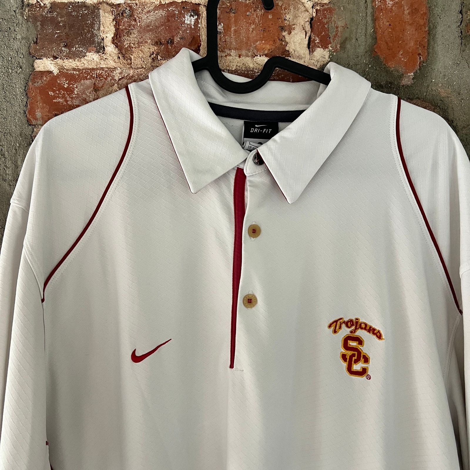 Nike Univ of Southern California USC Nike Mens Polo Shirt L 24x31 Size US L / EU 52-54 / 3 - 1 Thumbnail