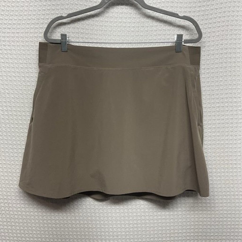 Athleta NWOT Athleta 4 Brooklyn Heights Tennis Mini Skort Women 18 Size 40" / US 18 - 7 Thumbnail