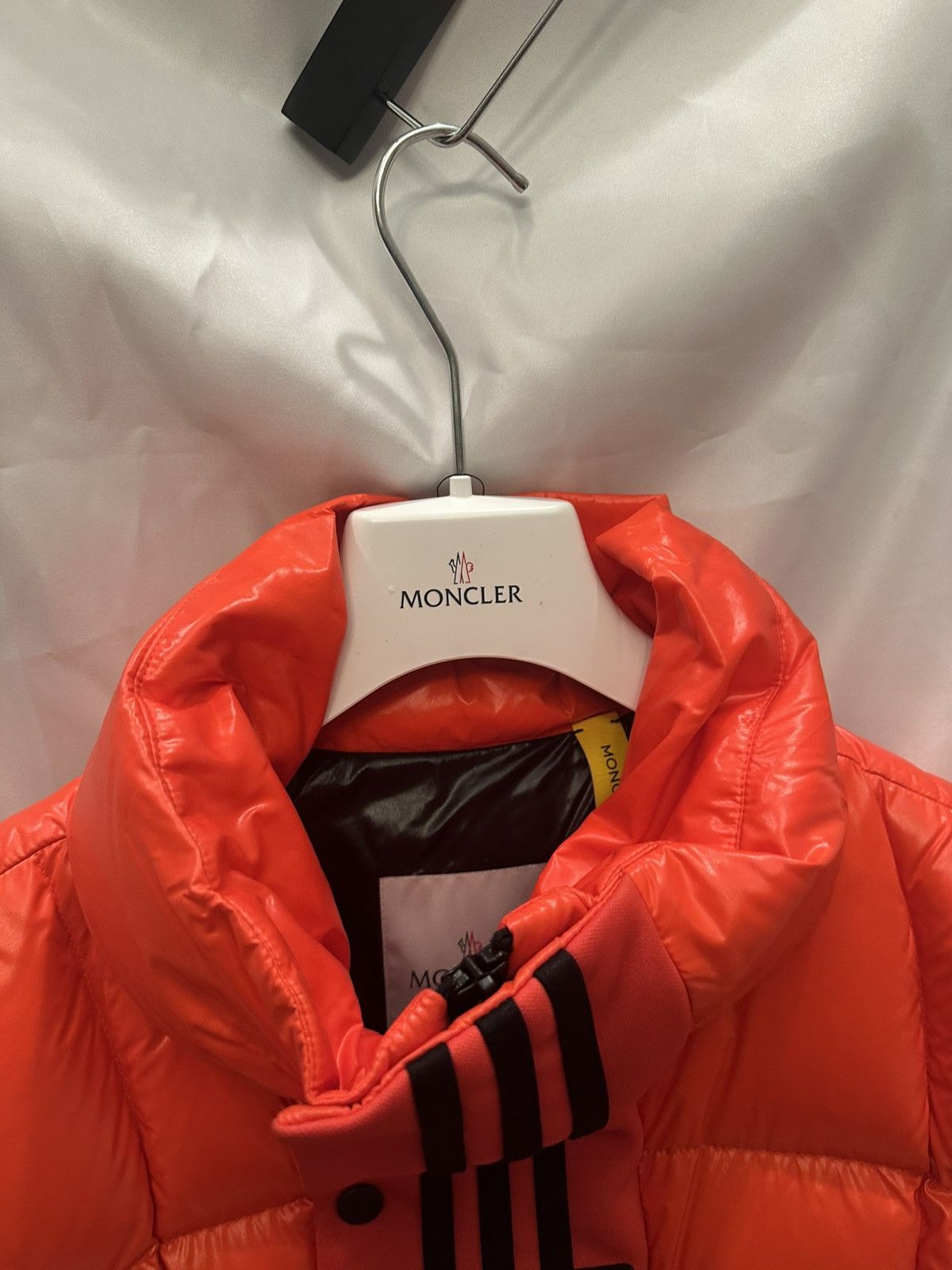 Adidas × Moncler MONCLER X ADIDAS VEST Size US L / EU 52-54 / 3 - 3 Thumbnail