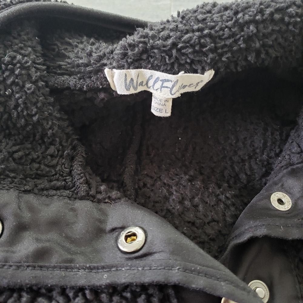 Designer Black Wallflower Button Detailed Teddy Sweater Size L / US 10 / IT 46 - 3 Thumbnail