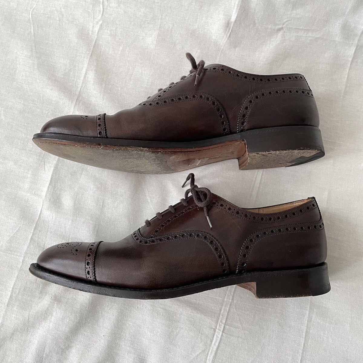Church's Church's Diplomat Oxford Brogue Custom Grade Made in England Size US 10 / EU 43 - 15 Thumbnail