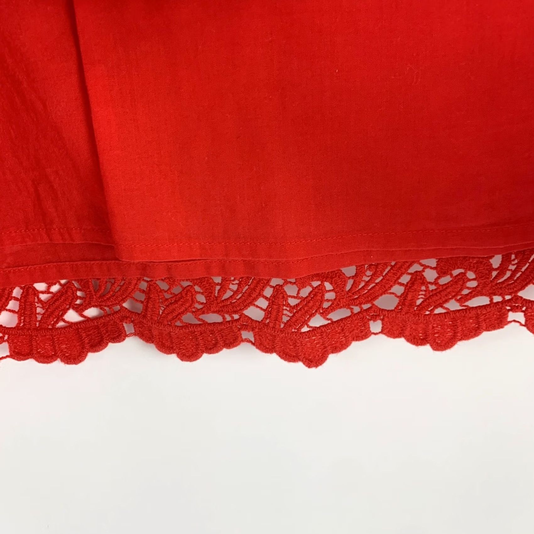 Talbots Talbots Crochet Tomato Red Short Sleeve Blouse Shirt Top Size 8 Women Visible Zipper Pullover Pattern: Paisley Size M / US 6-8 / IT 42-44 - 6 Thumbnail
