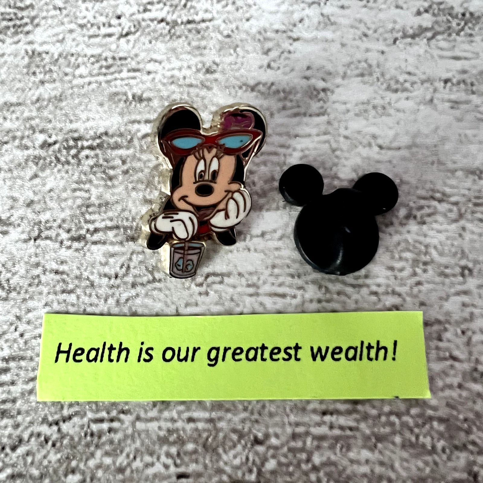 Disney Disney Pin - Minnie Mouse Drinking Soda - Sunglasses Size ONE SIZE - 1 Thumbnail