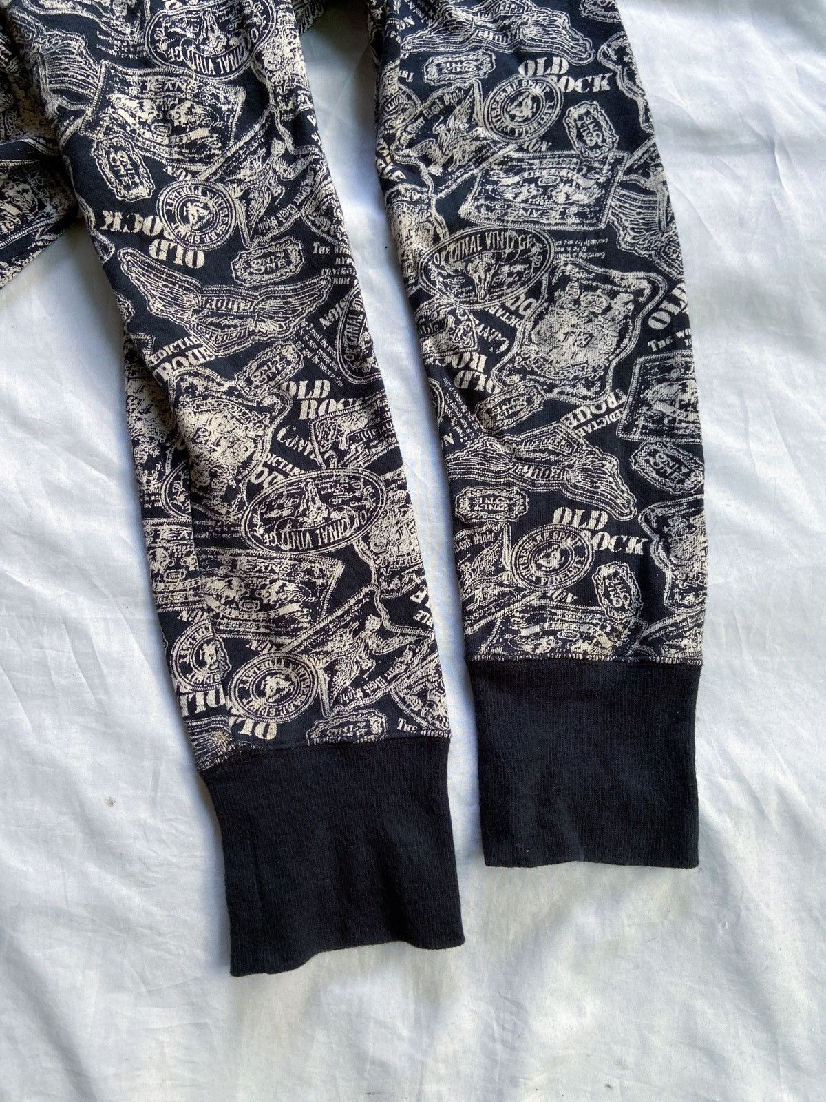 Japanese Brand ANTIPODE OLD ROCK PRINTED ZIP HOODIE hysteric glamour style Size US M / EU 48-50 / 2 - 8 Thumbnail