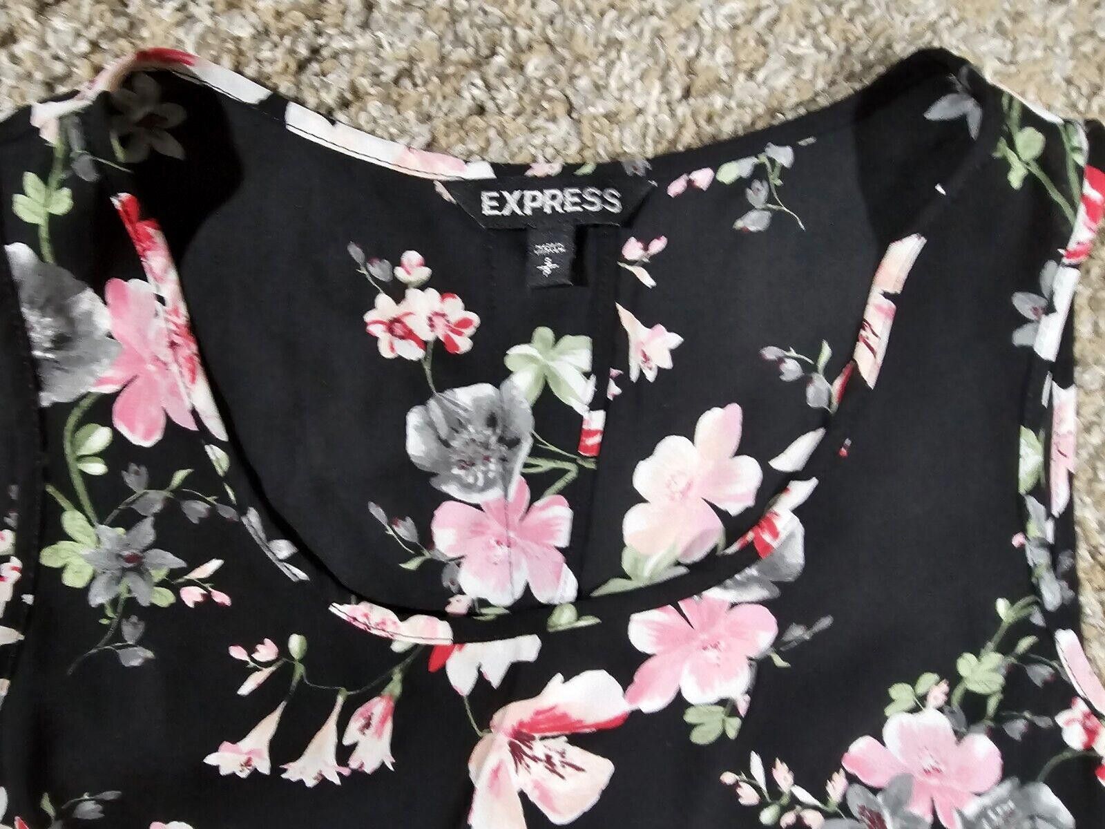 Express express top s floral small sleeveless blouse Size S / US 4 / IT 40 - 2 Thumbnail