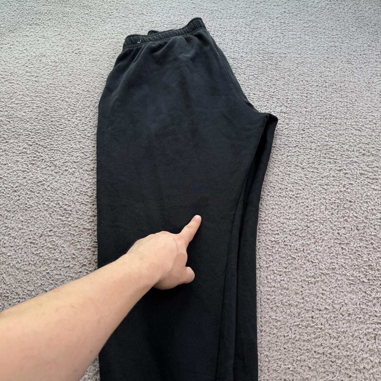 Nike Nike Mens L Jogger Sweatpants Black Fleece Embroidered Logo Size US 34 / EU 50 - 8 Thumbnail