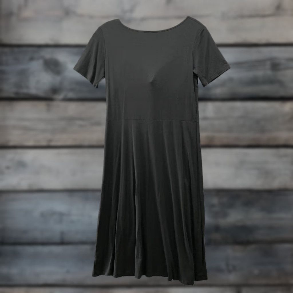 Uniqlo Uniqlo Dress Womens S Short Sleeve Padded Crewneck T Shirt Knee Length Black Knit Cotton Blend Bra Dress Vintage No Size S / US 4 / IT 40 - 1 Thumbnail