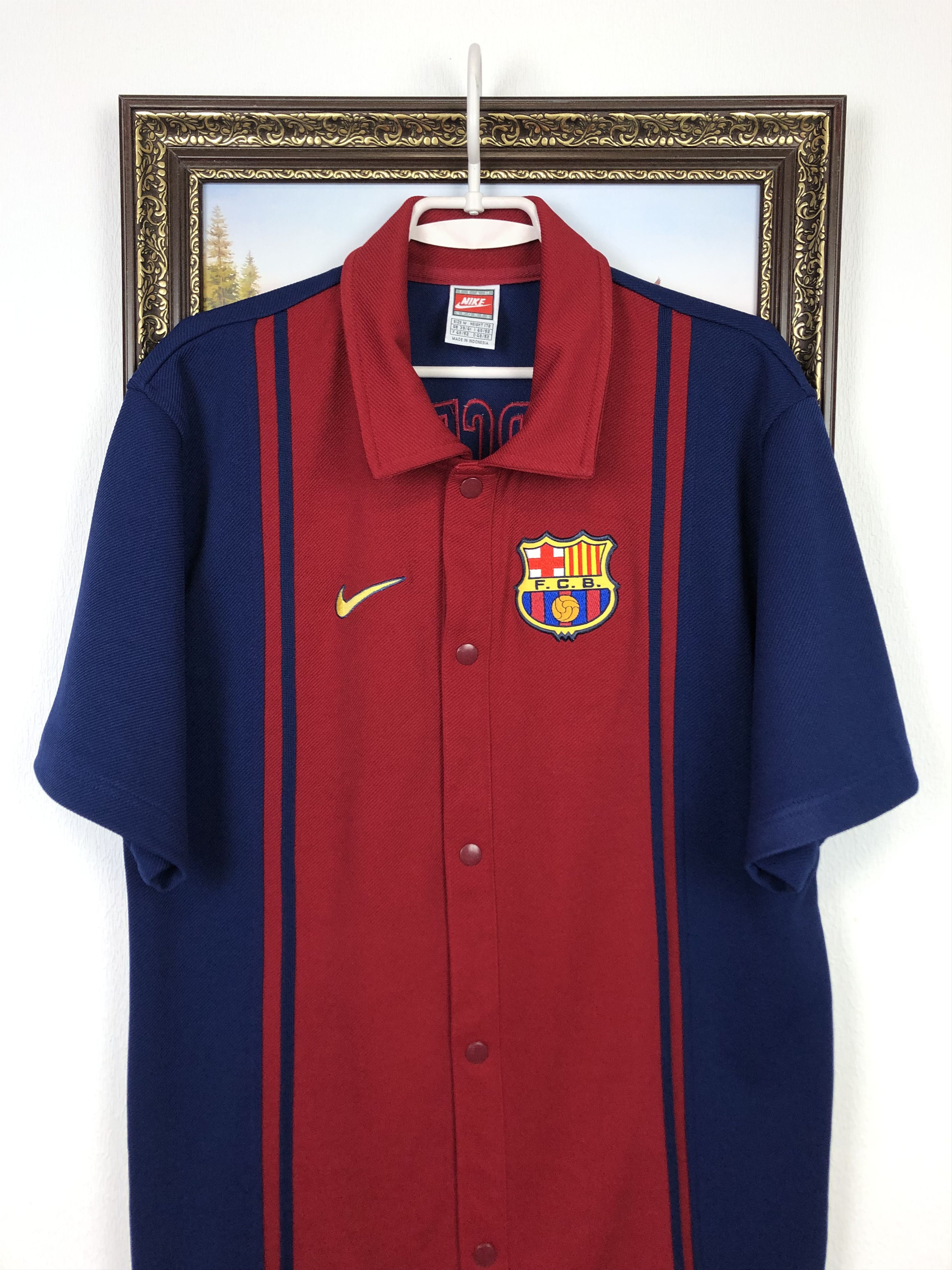 Nike Vintage Nike Barcelona Shirt Bottom Up Jersey Baseball Tee Size US M / EU 48-50 / 2 - 2 Thumbnail
