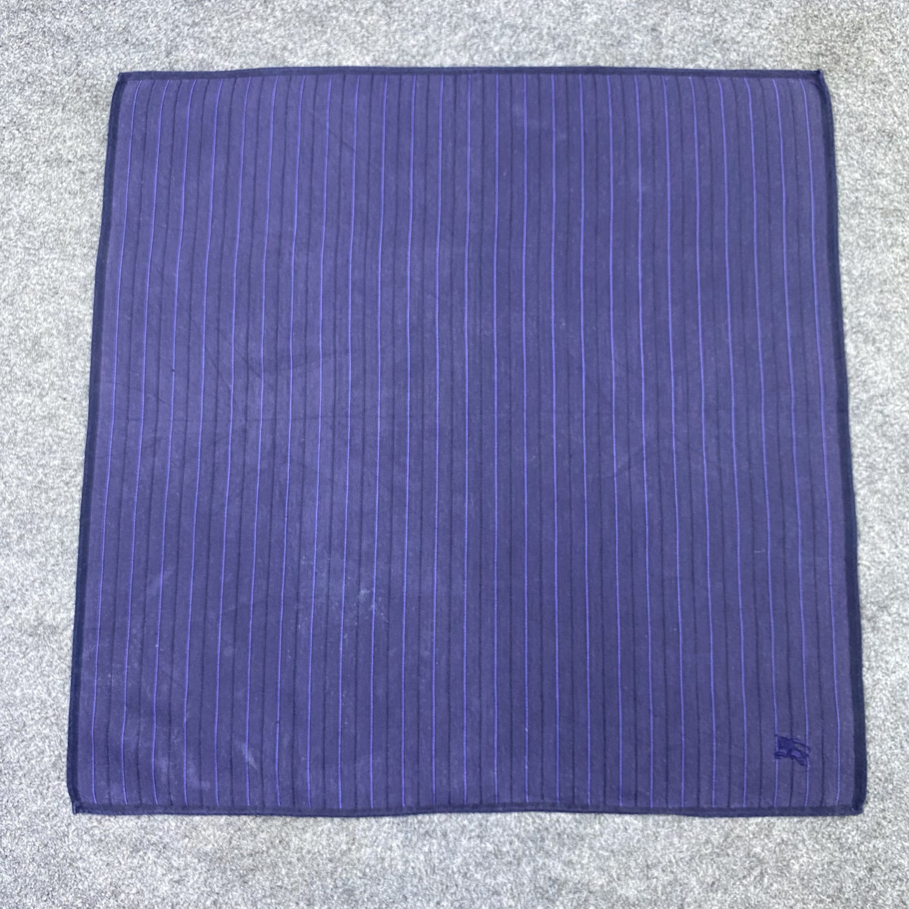 Burberry Burberry Handkerchief / Bandana / Neckerchief-B2335 Size ONE SIZE - 3 Thumbnail