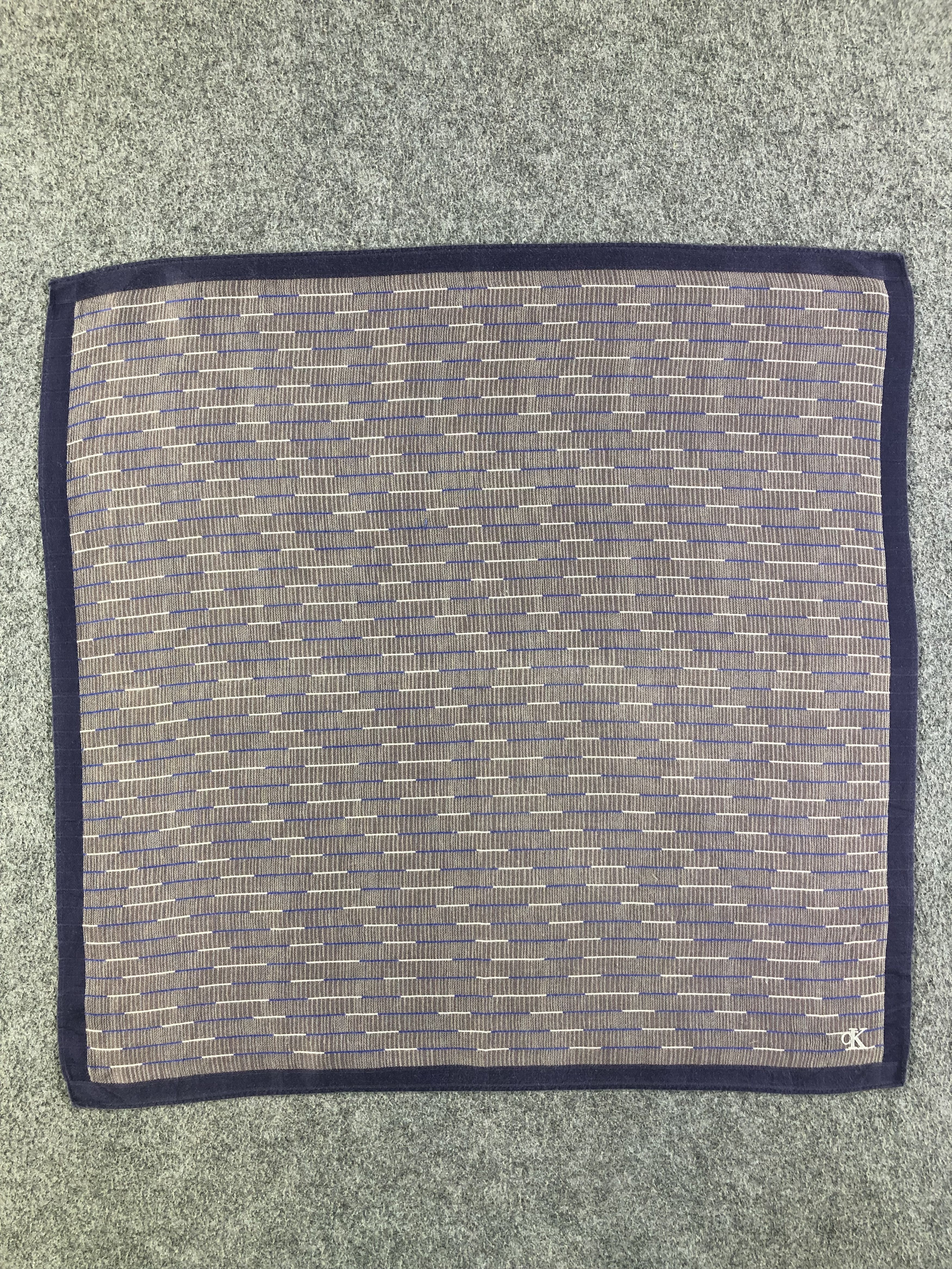 Calvin Klein Calvin Klein Handkerchief / Bandana / Neckerchief Size ONE SIZE - 3 Thumbnail