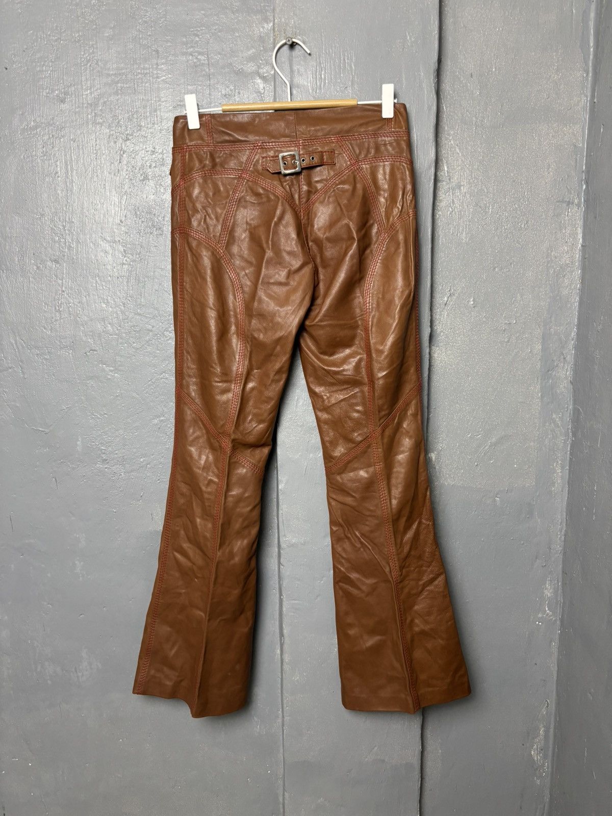 Versace RARE Y2K Versace Buckle Back Genuine Leather Flared Pants Size 28" / US 6 / IT 42 - 9 Thumbnail