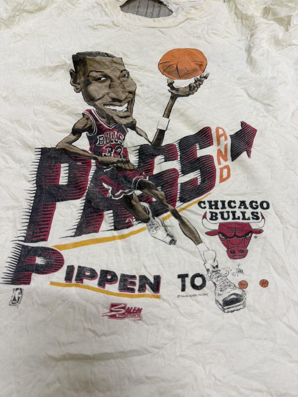 Vintage Vintage 1991 scottie pippen x jordan tshirt Size US L / EU 52-54 / 3 - 3 Thumbnail
