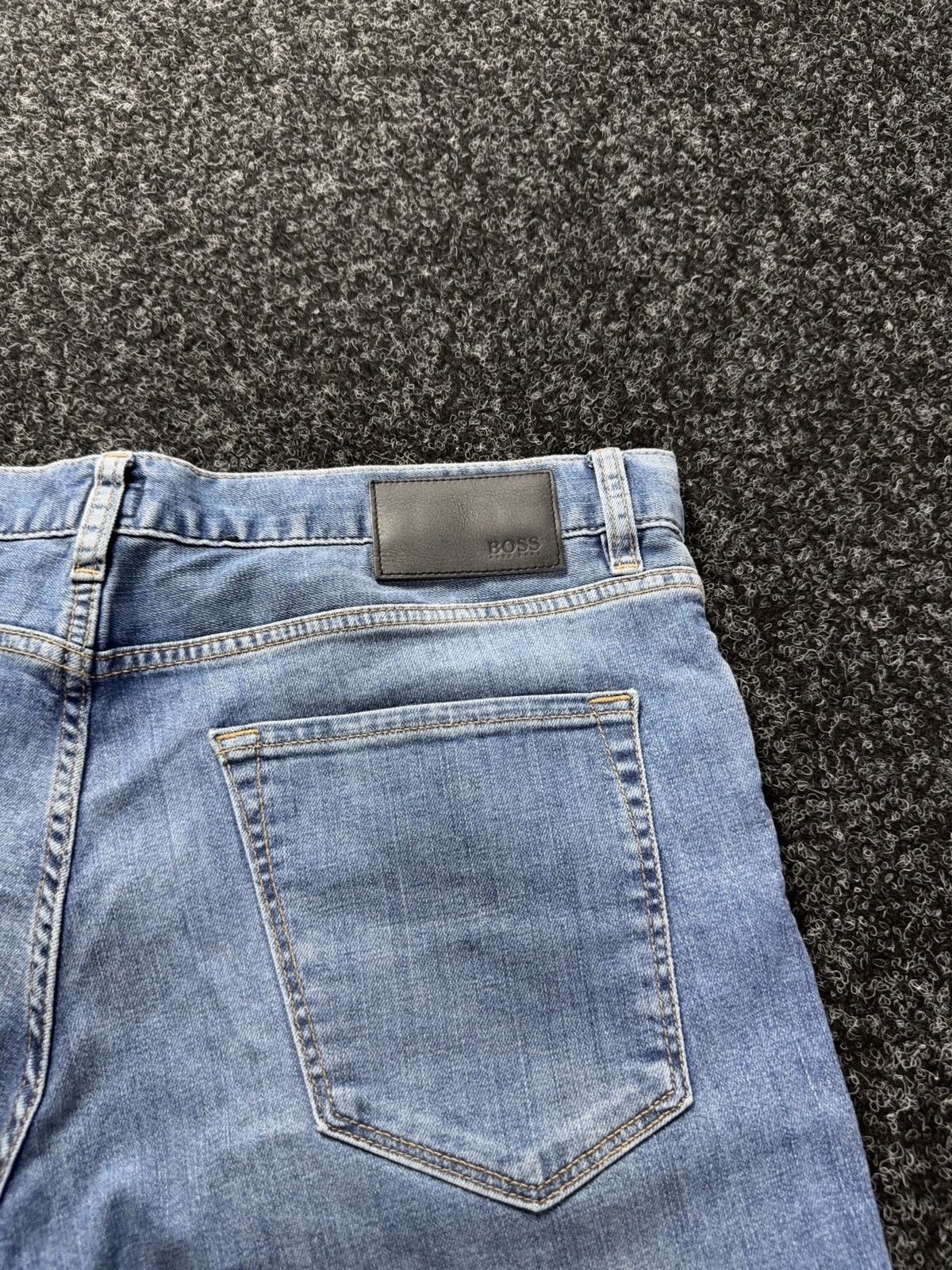 Hugo Boss Luxury Hugo Boss Distressed Punk Rock Light Wash Y2K Jeans Size US 36 / EU 52 - 21 Thumbnail