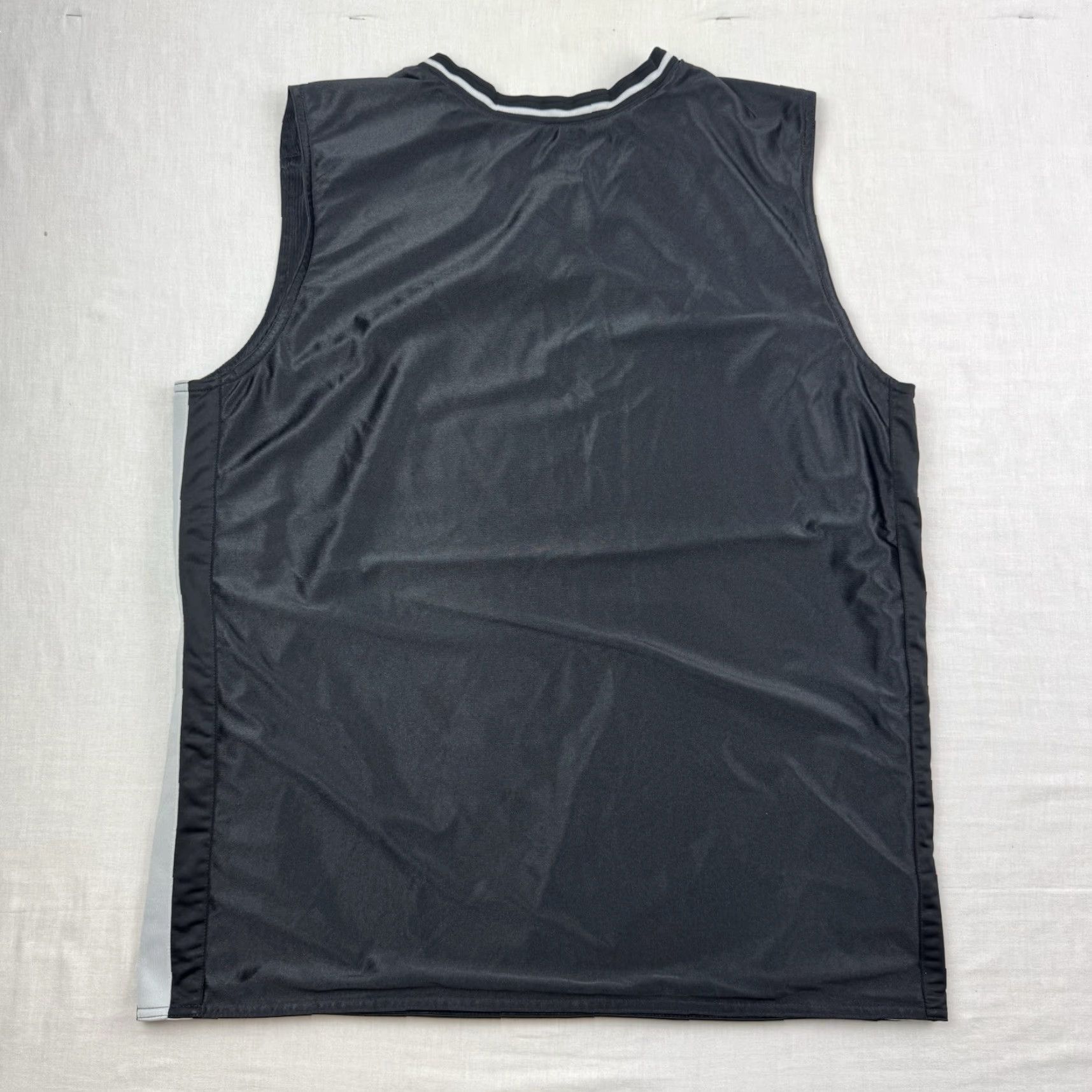 Nike Vintage Nike Tank Top Adult XL Reversible Sports Athletic Polyester Y2K 90s Size US XL / EU 56 / 4 - 4 Thumbnail
