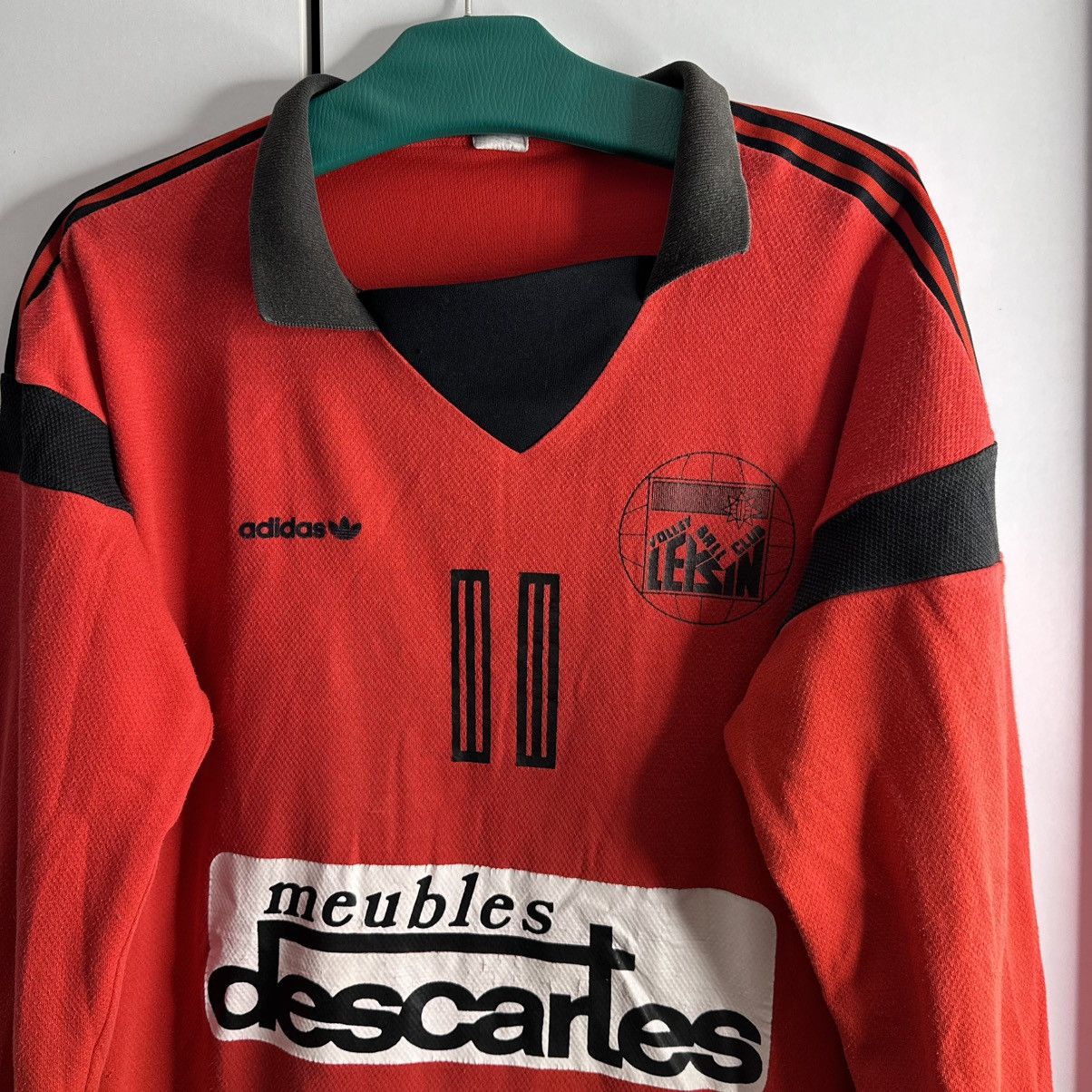 Adidas × Vintage Volleyball club leysin Vintage Jersey Adidas 90s Size US M / EU 48-50 / 2 - 2 Thumbnail