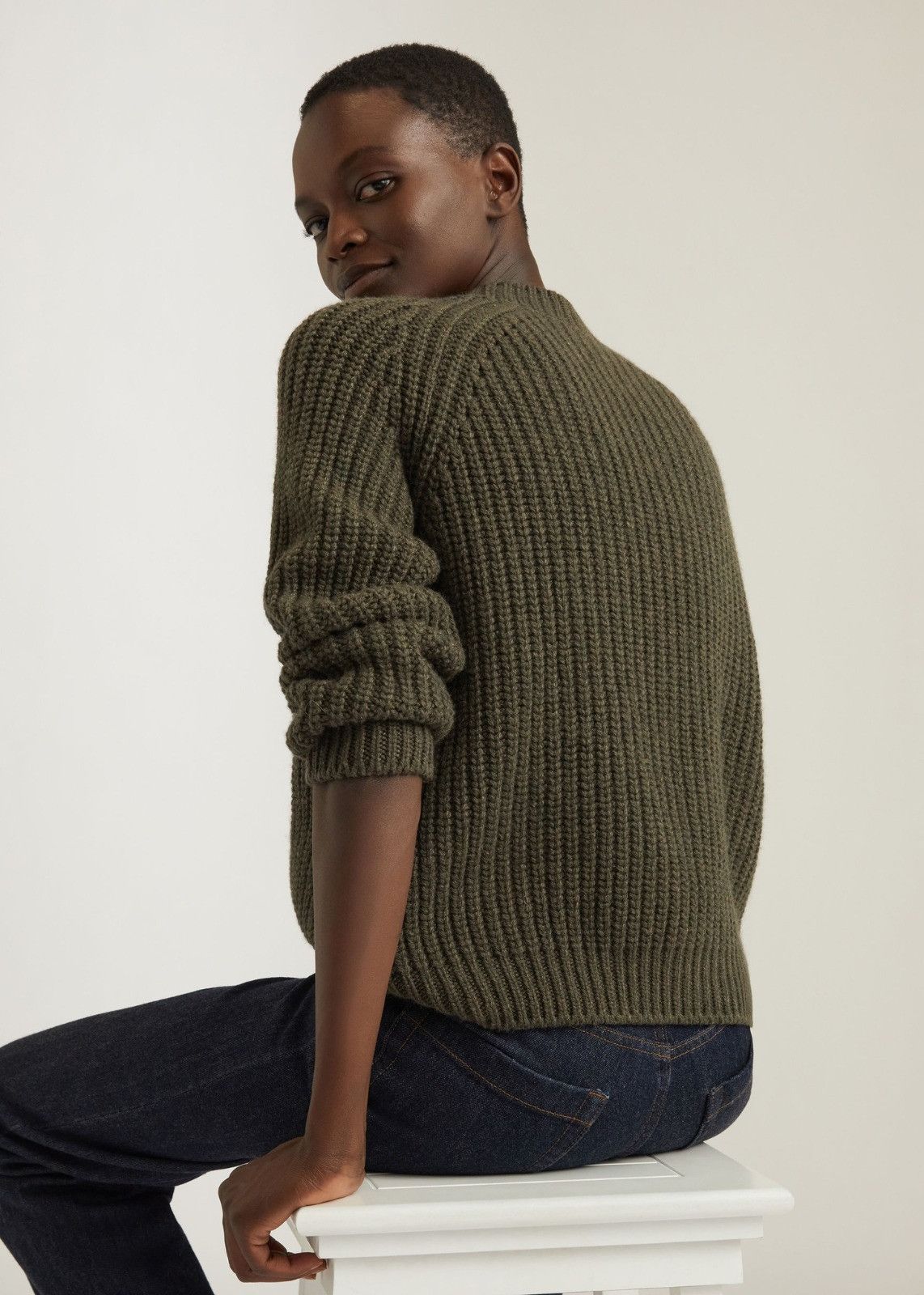 Loro Piana o1srvl11e0125 Davenport Crewneck Sweater in Green Size XS / US 0-2 / IT 36-38 - 3 Thumbnail