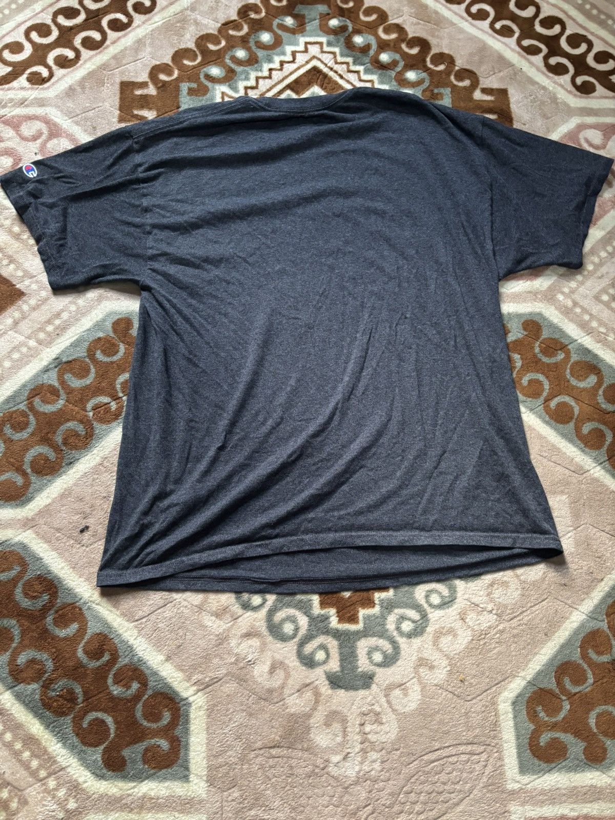 Champion Champion Montclair State University T-shirt in navy and red Size US L / EU 52-54 / 3 - 2 Thumbnail