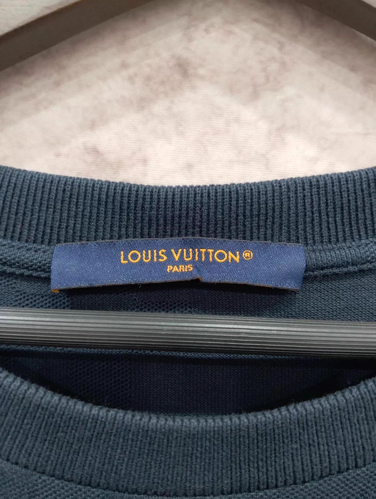 Louis Vuitton LV Pocket Logo White Crewneck Short Sleeve Tee XL Size US XL / EU 56 / 4 - 3 Thumbnail