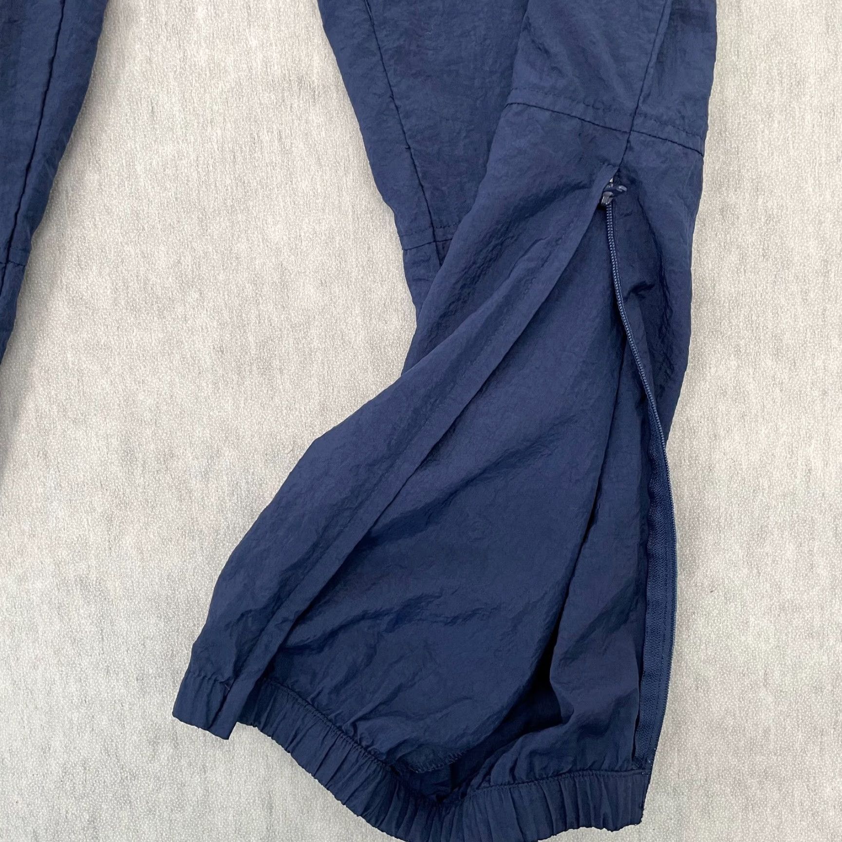 Nike VINTAGE Nike Pants Adult Large Blue Drawstring Pockets Swoosh Mens L Track Style Athletic Size US 36 / EU 52 - 5 Thumbnail