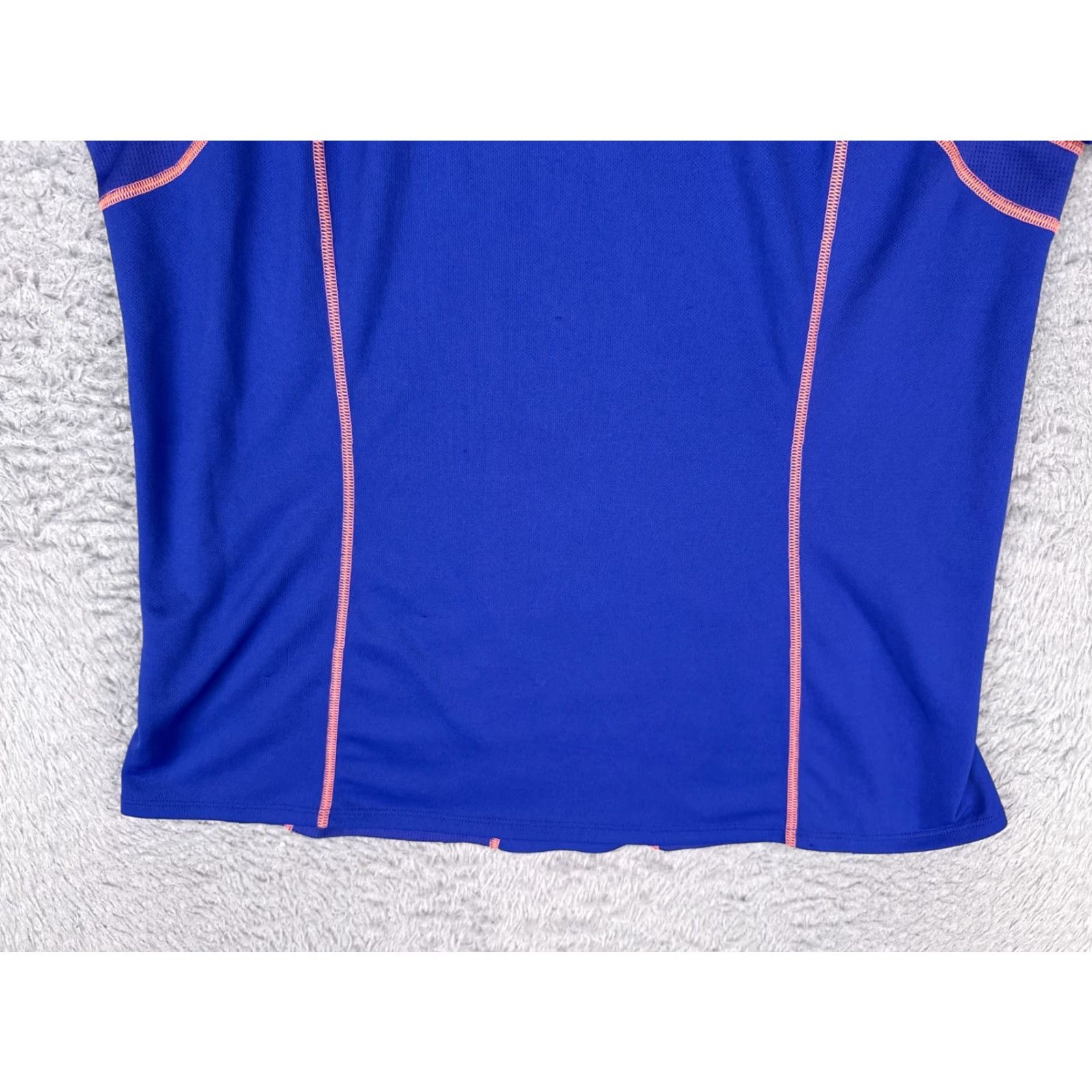 The North Face The North Face Shirt Women L Blue FlashDry 100% Polyester Crew Neck T-Shirt Slim Regular Men/Women? No gender. End with Womens. Size L / US 10 / IT 46 - 5 Thumbnail