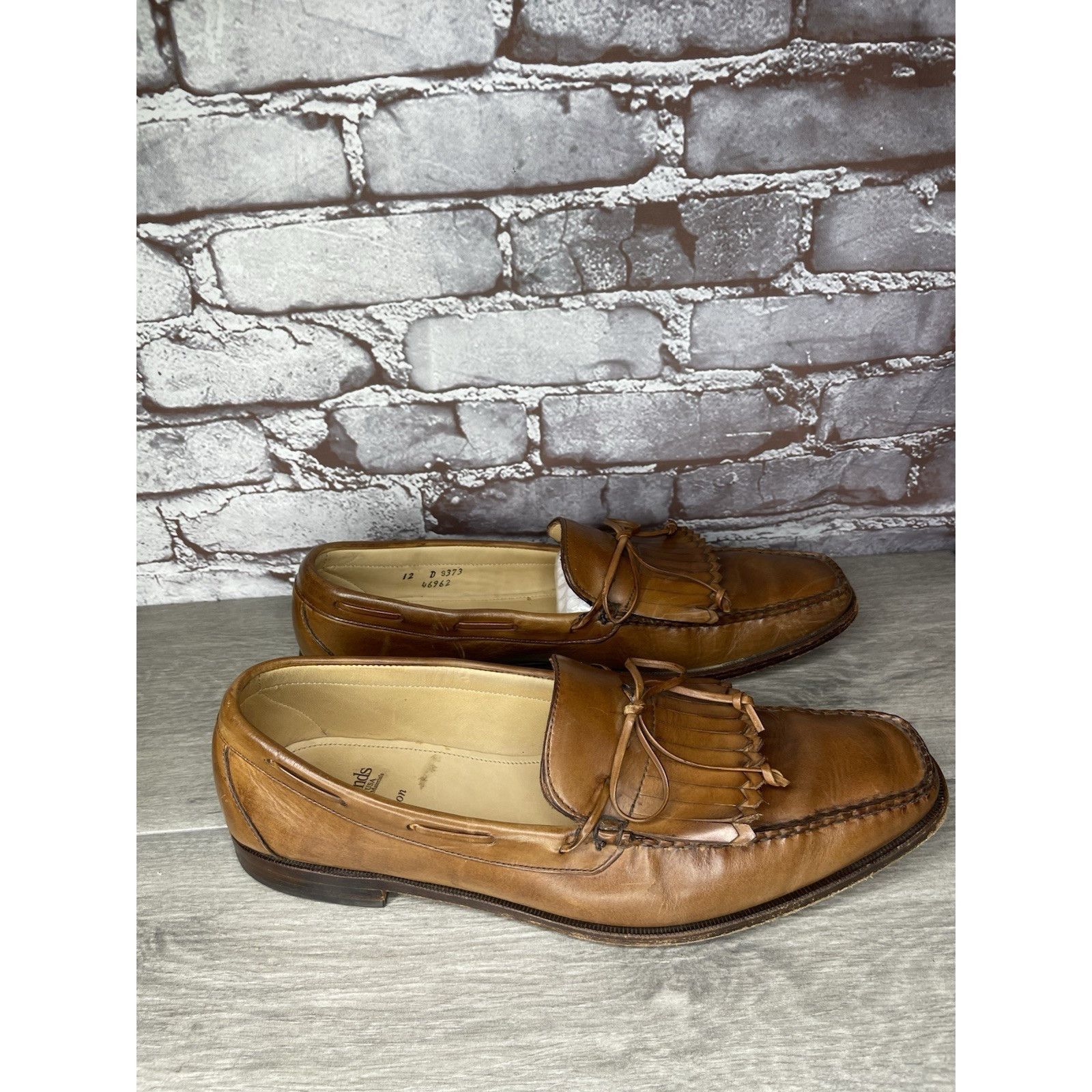 Allen Edmonds Allen Edmonds Alton USA Brown Leather Kiltie Square Toe Loaf Size US 12 / EU 45 - 19 Thumbnail