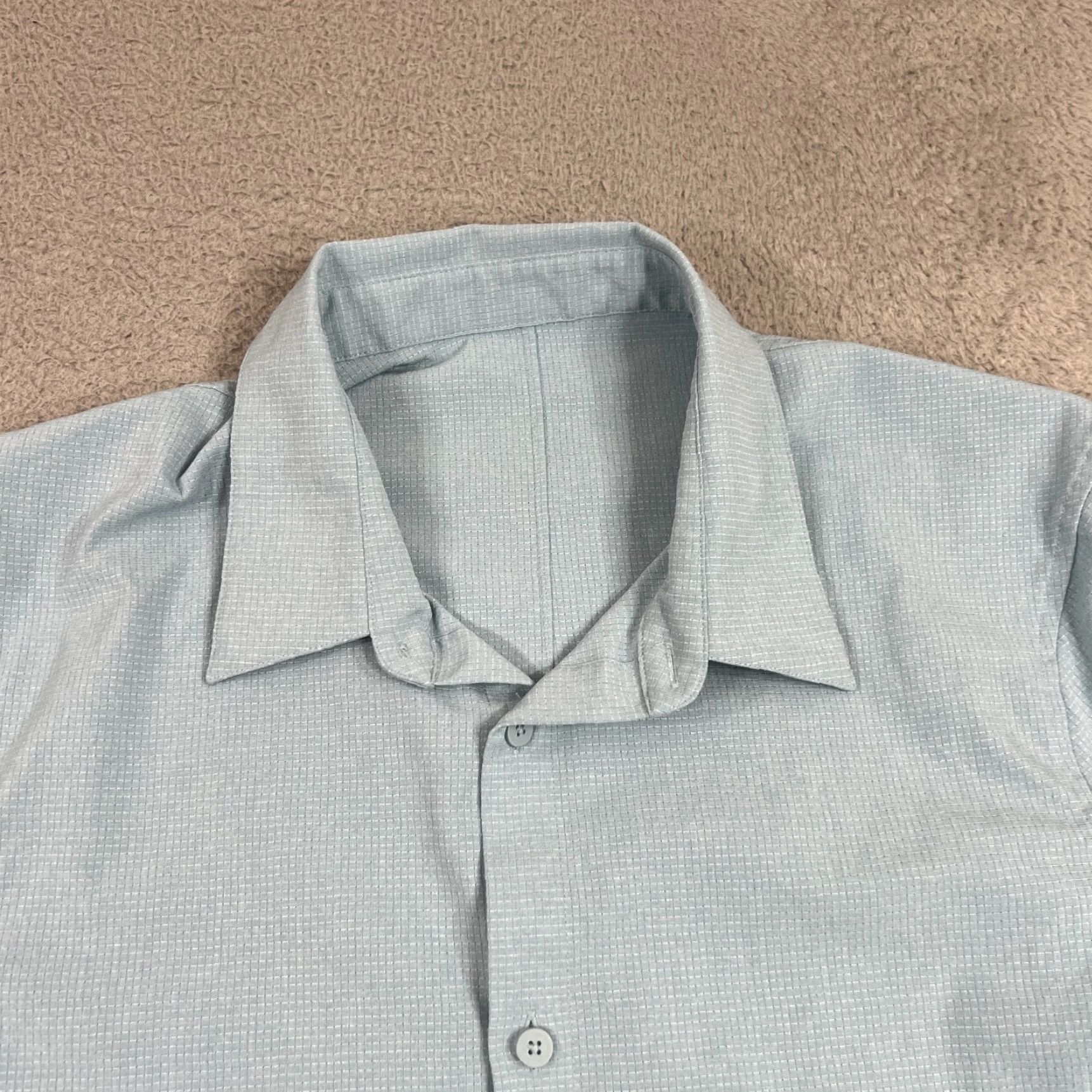 Lululemon Lululemon Airing Easy Short Sleeve Button-Up Shirt Mens M Blue Lightweight Breathable Quick Dry Vented Logo Size US M / EU 48-50 / 2 - 3 Thumbnail