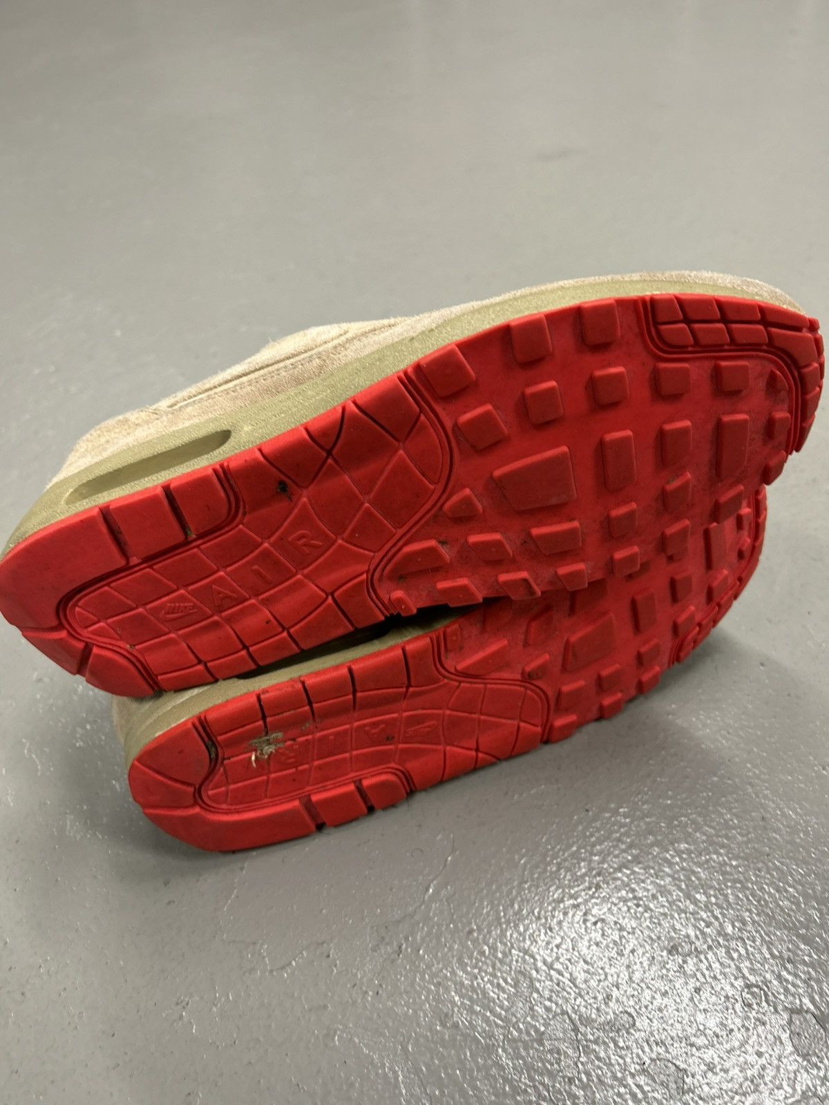 Nike Rare Air max 1 Milan Size US 9.5 / EU 42-43 - 5 Thumbnail