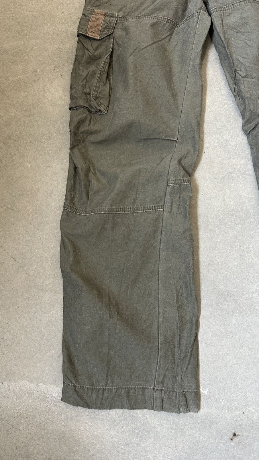 Airwalk VINTAGE AIRWALK CARGO PANT ARMY Size US 33 - 2 Thumbnail