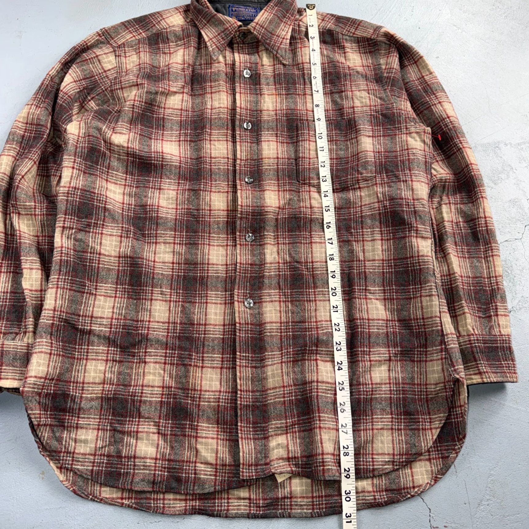 Pendleton VINTAGE Pendleton Shirt Mens L Red Wool Flannel Button-Up Collared 60s 70s Preppy Outdoors Vintage Size US L / EU 52-54 / 3 - 5 Thumbnail
