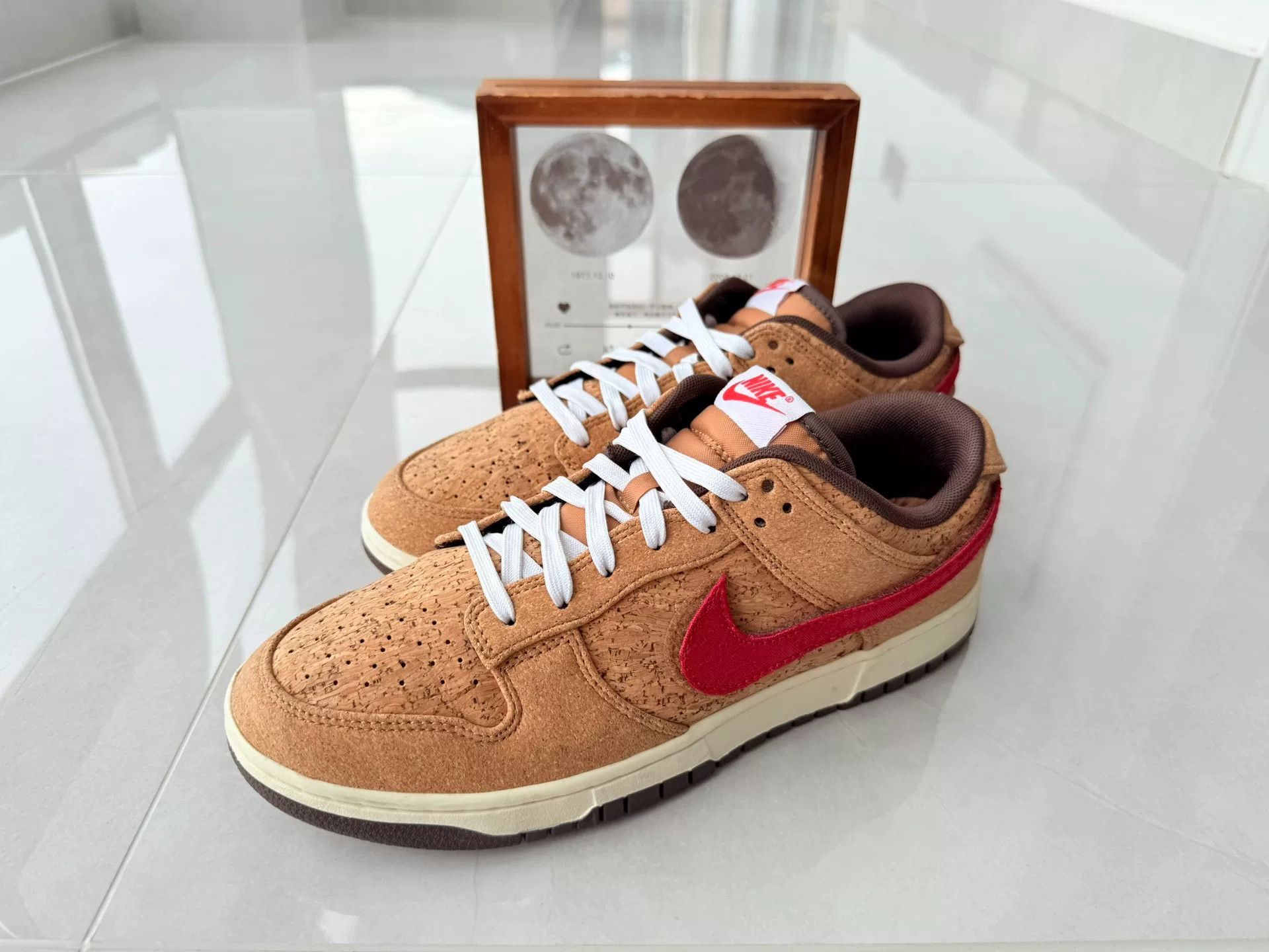 Nike Nike DUNK Lowtop Sneakers 10 Men Size US 10 / EU 43 - 1 Thumbnail