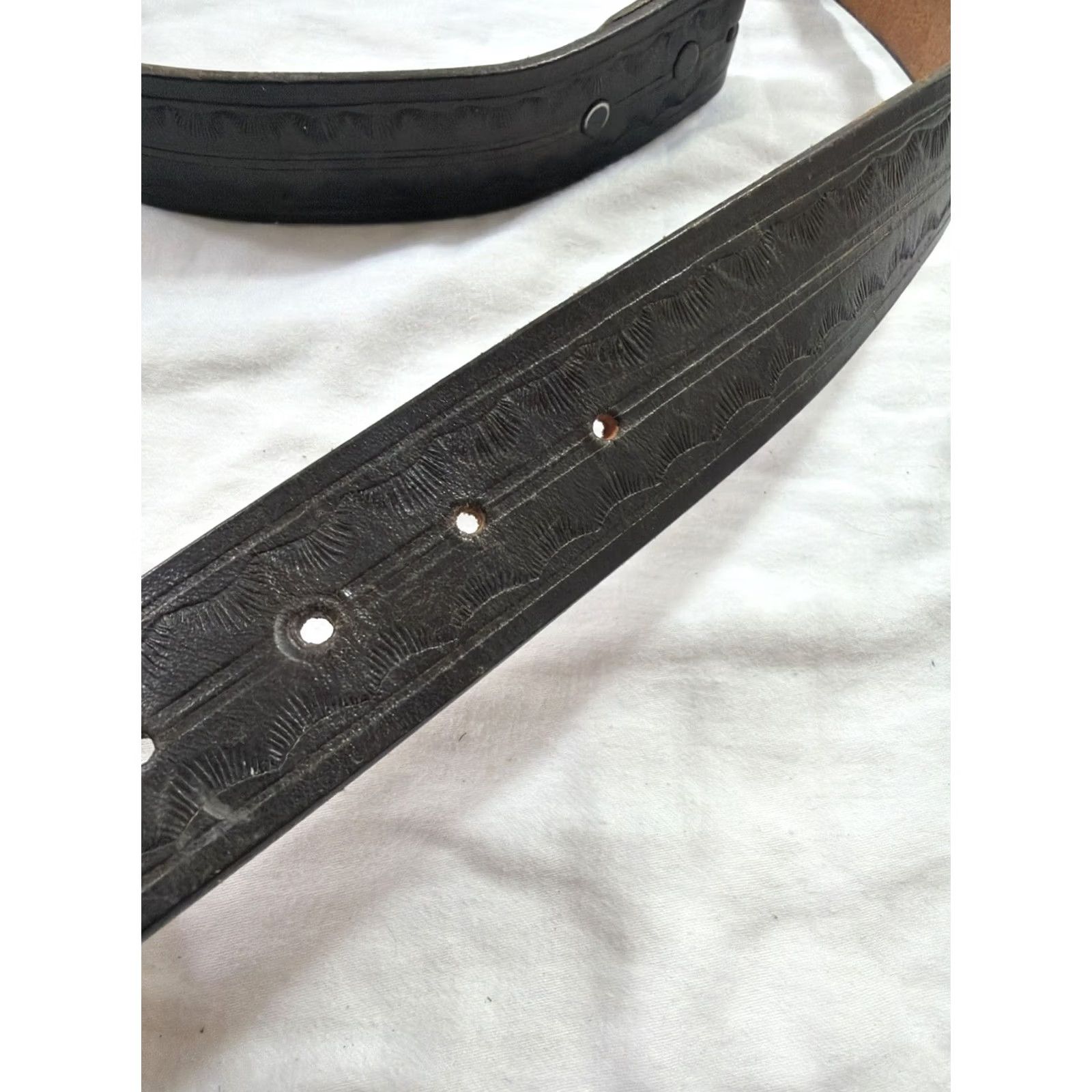 Vintage VINTAGE Bamco leather western belt embossed Men’s size 36 brown belt Western Bamco men’s leather belt embossed 36 brown western belt Mens Size 36 - 4 Thumbnail