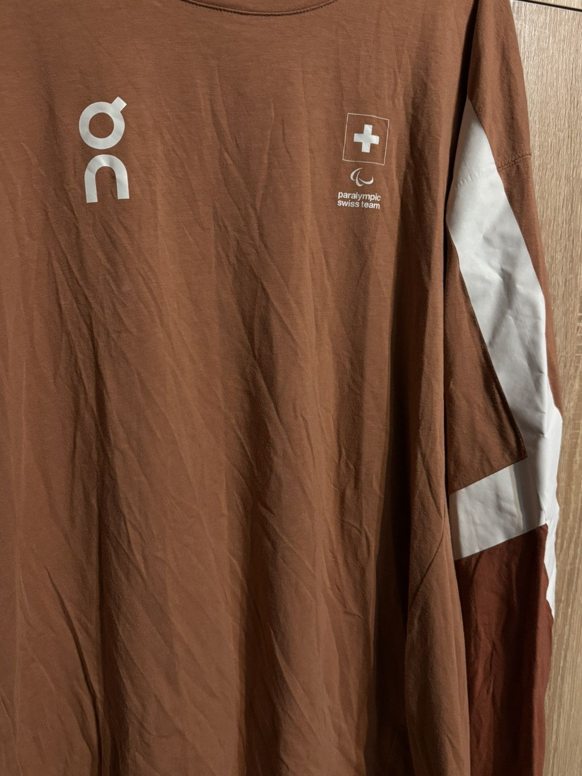 On On tech fleece long run archive olympic game rare Size XL / US 12-14 / IT 48-50 - 3 Thumbnail