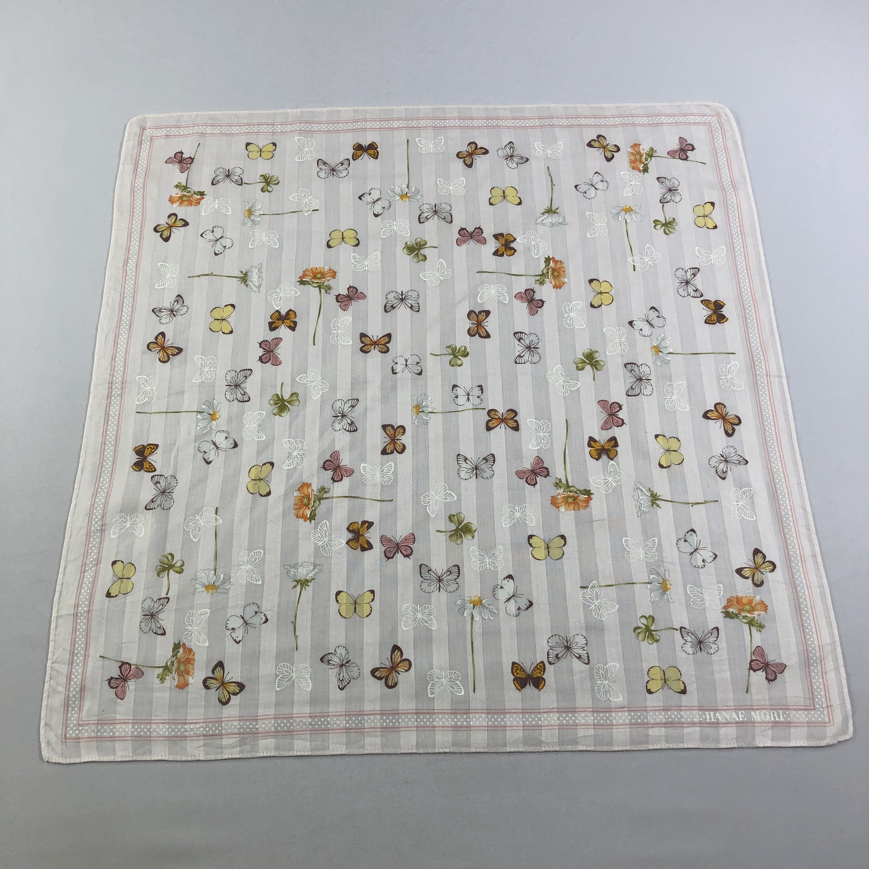 Hanae Mori Hanae Mori Handkerchief Neckerchief Bandana H1977 Size ONE SIZE - 2 Thumbnail