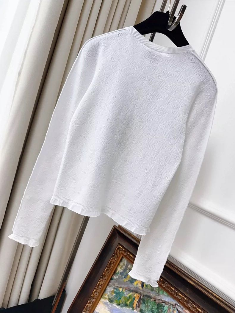 Chanel Chanel 24P white double C single-row diamond button small Size XXS / US 00 / IT 34 - 2 Thumbnail