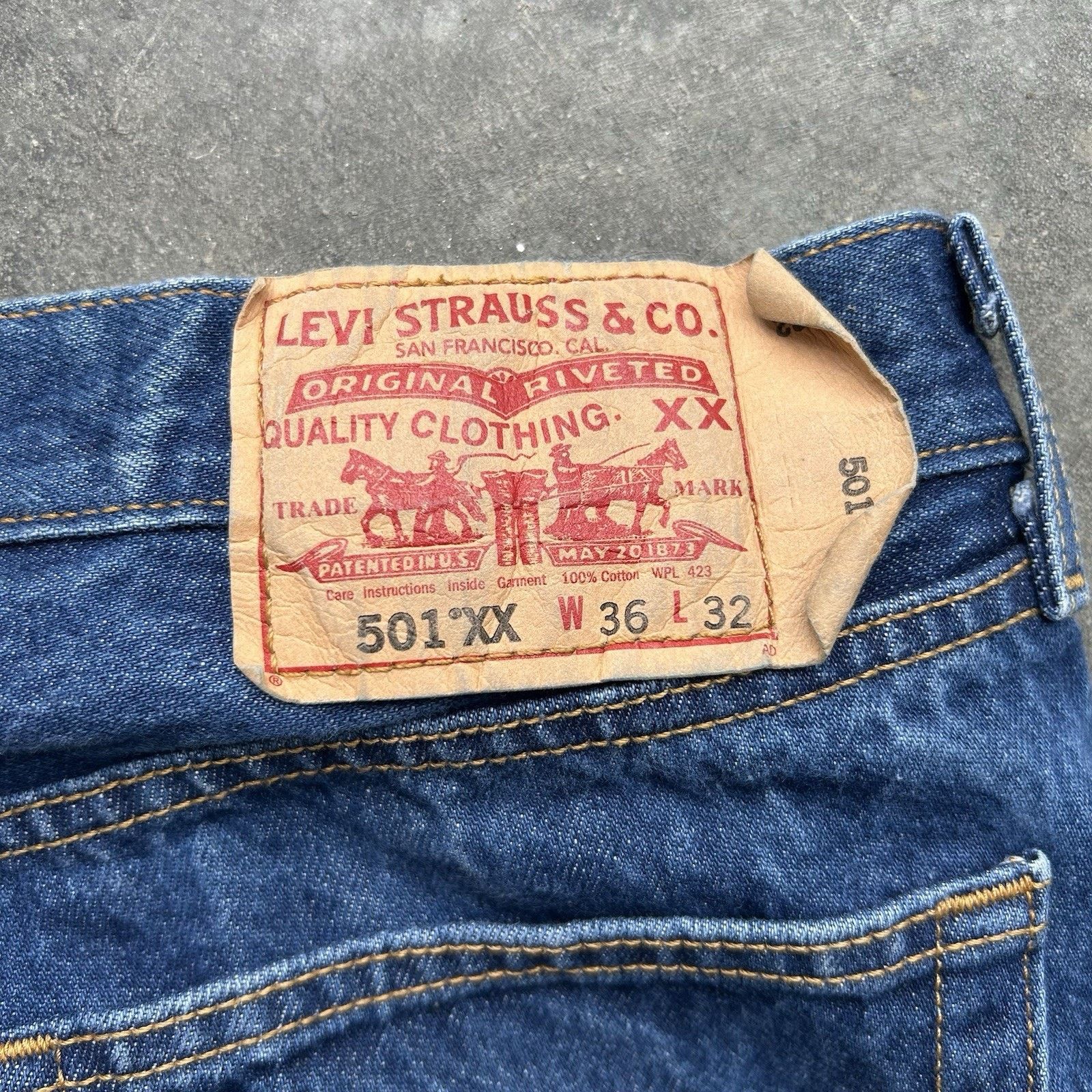 Levi's Vintage Levi’s 501xx Jeans Men’s 34 X 32 Dark Wash Western Size US 34 / EU 50 - 4 Thumbnail