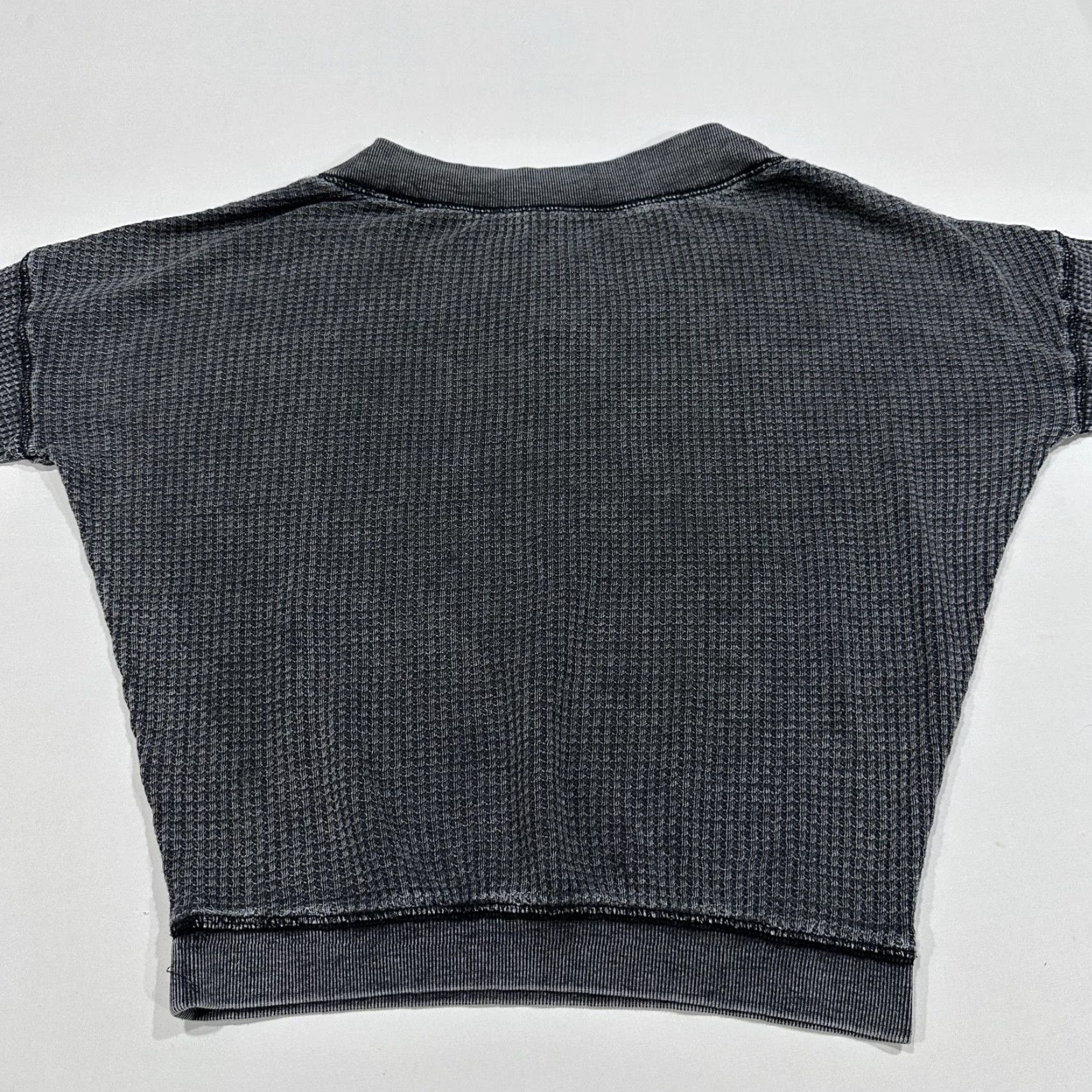Z Supply Z Supply Shirt Womens XS Gray Cropped Long Sleeve V Neck Waffle Knit Oversized Size XS / US 0-2 / IT 36-38 - 6 Thumbnail