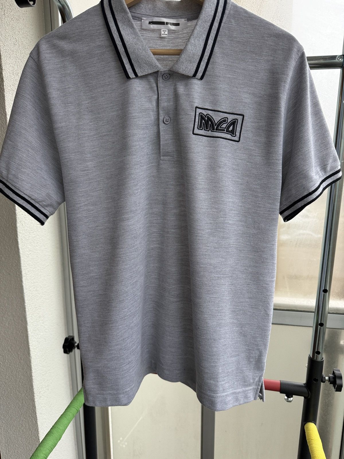 Alexander McQueen Alexandr McQueen Logo Embroidered Polo Shirt Size US L / EU 52-54 / 3 - 3 Thumbnail