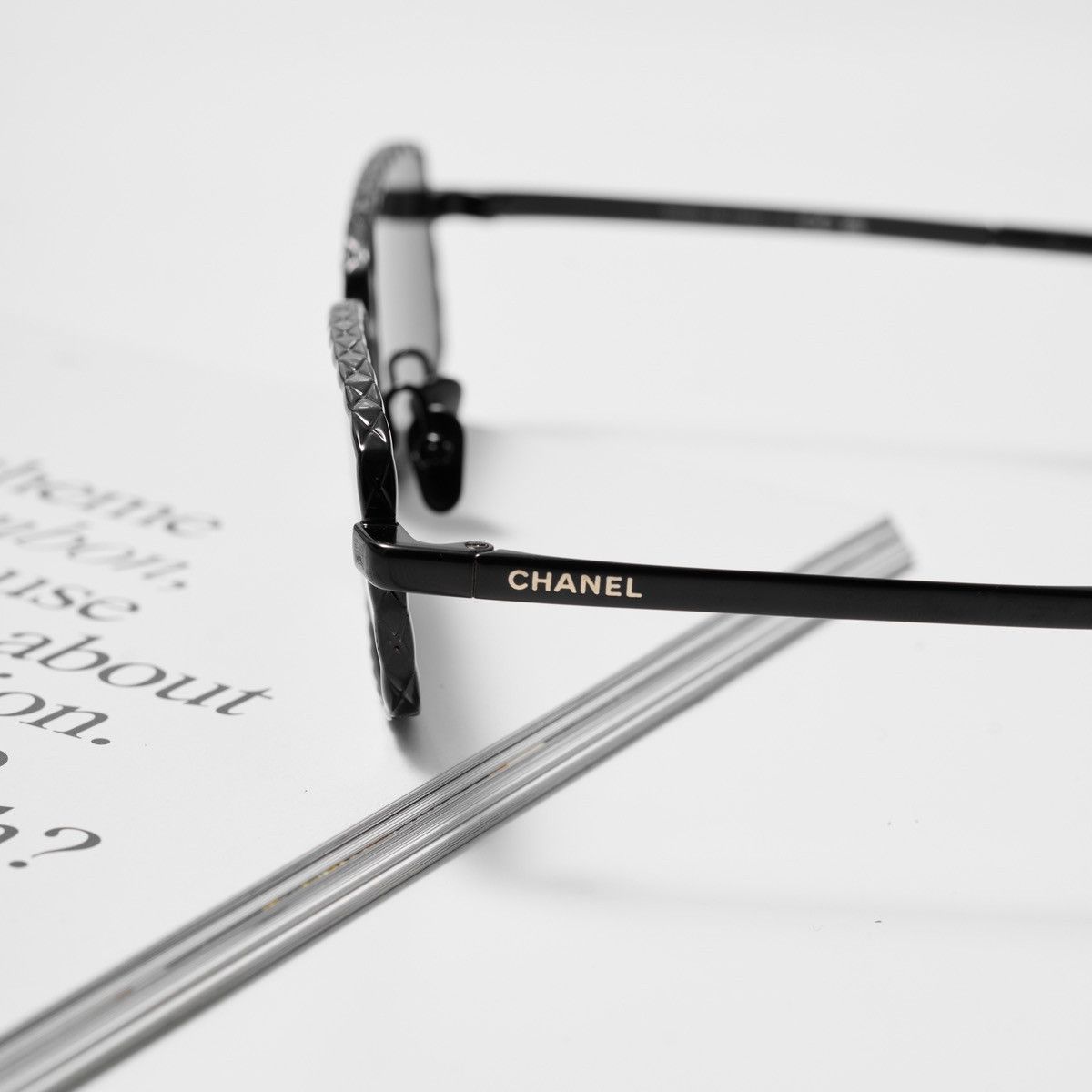 Chanel CHANEL 0CH4295 C101S4 SUNGLASSES Size ONE SIZE - 3 Thumbnail